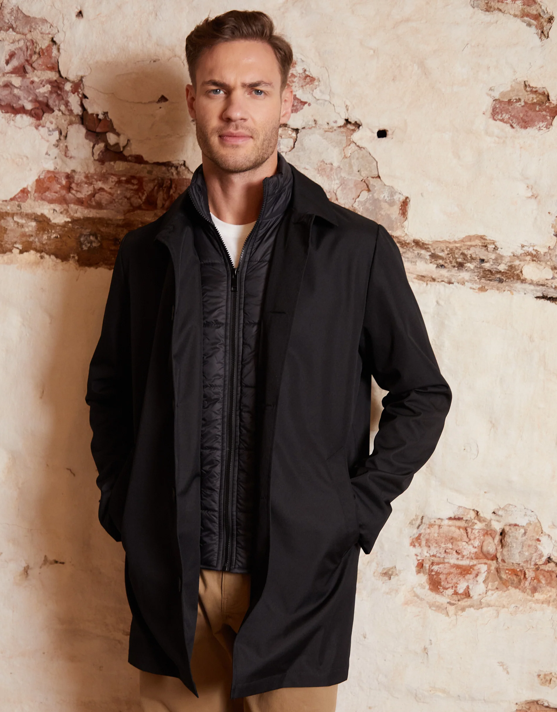 Collared Mock Layer Mac in Black