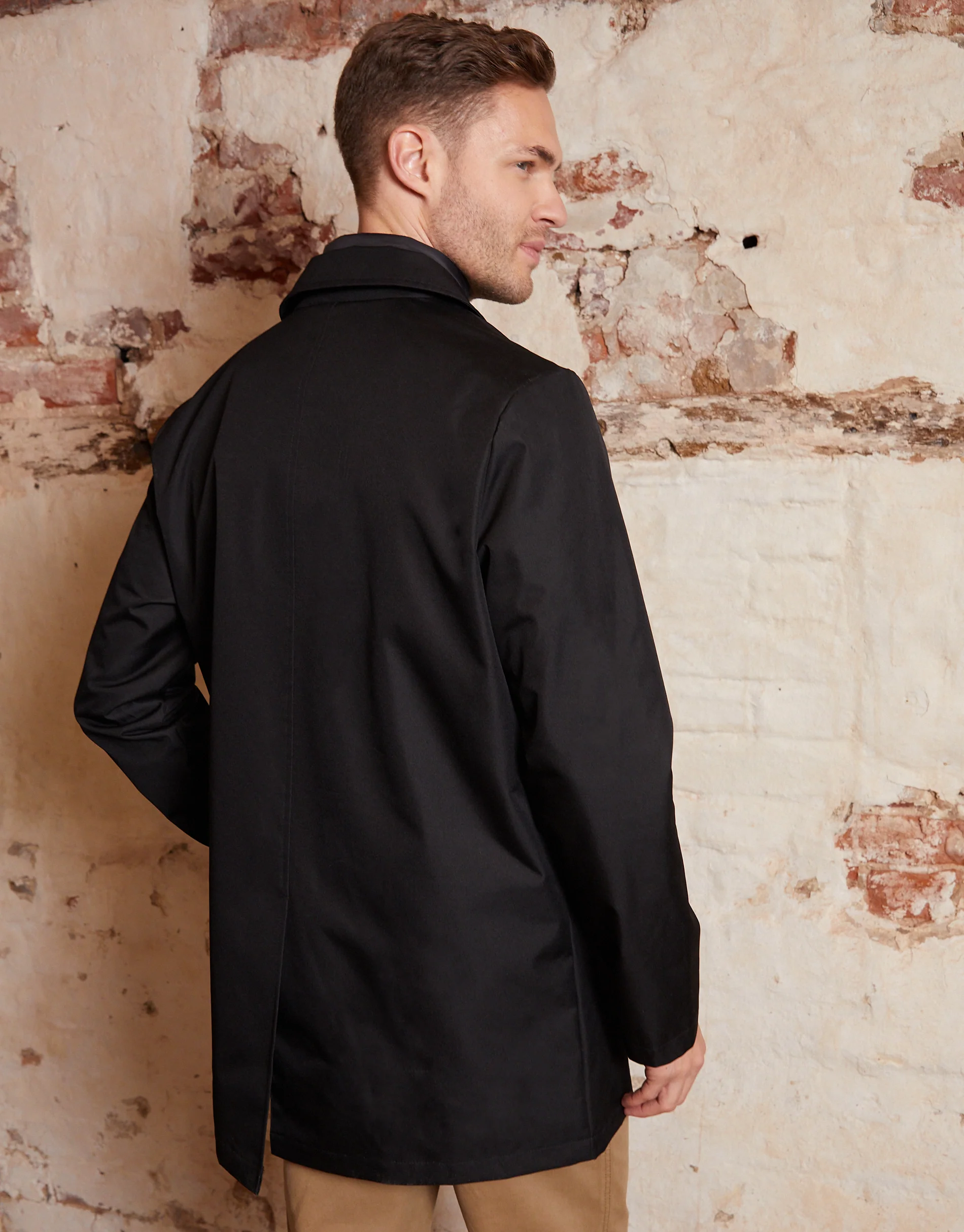 Collared Mock Layer Mac in Black - Image 2