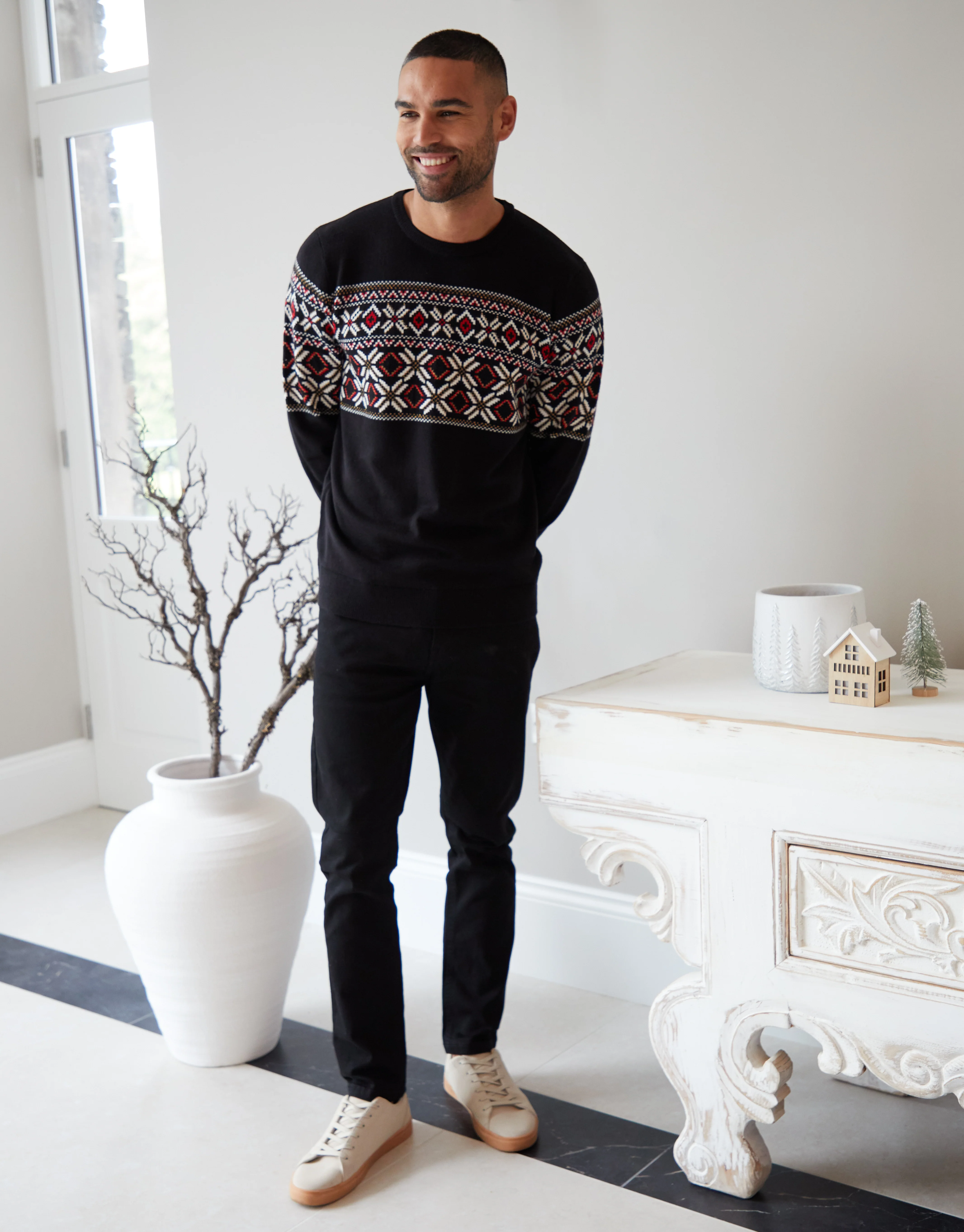 Fairisle Metallic Thread Crew Neck Christmas Jumper in Black - Image 3