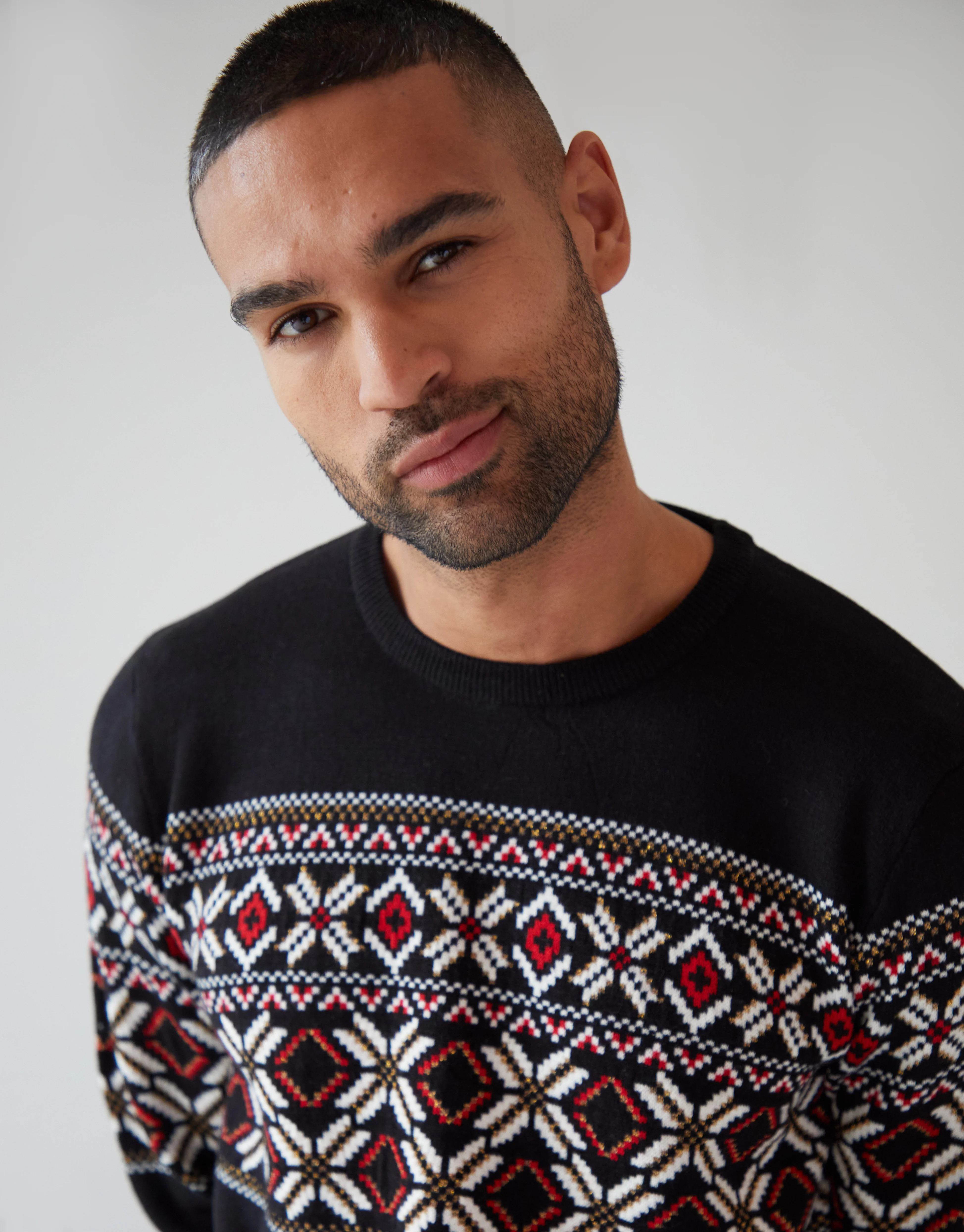 Fairisle Metallic Thread Crew Neck Christmas Jumper in Black - Image 4