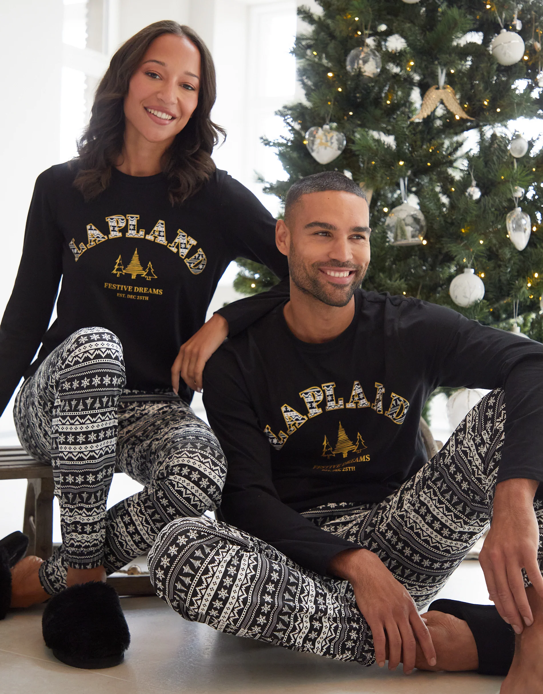 Lapland Fairisle Long Sleeve Christmas Pyjama Set in Black - Image 3