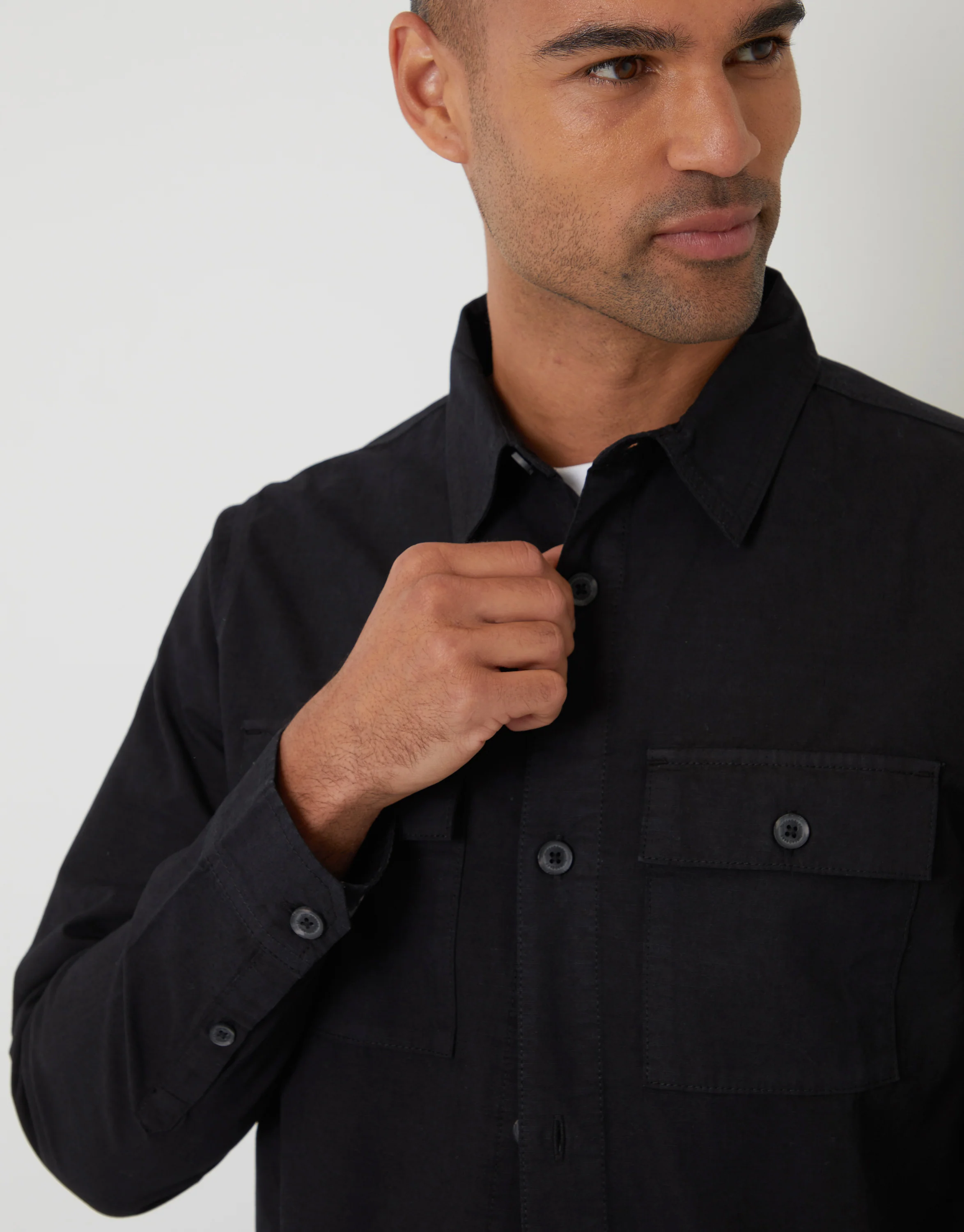 Lightweight Shacket in Black - Image 4