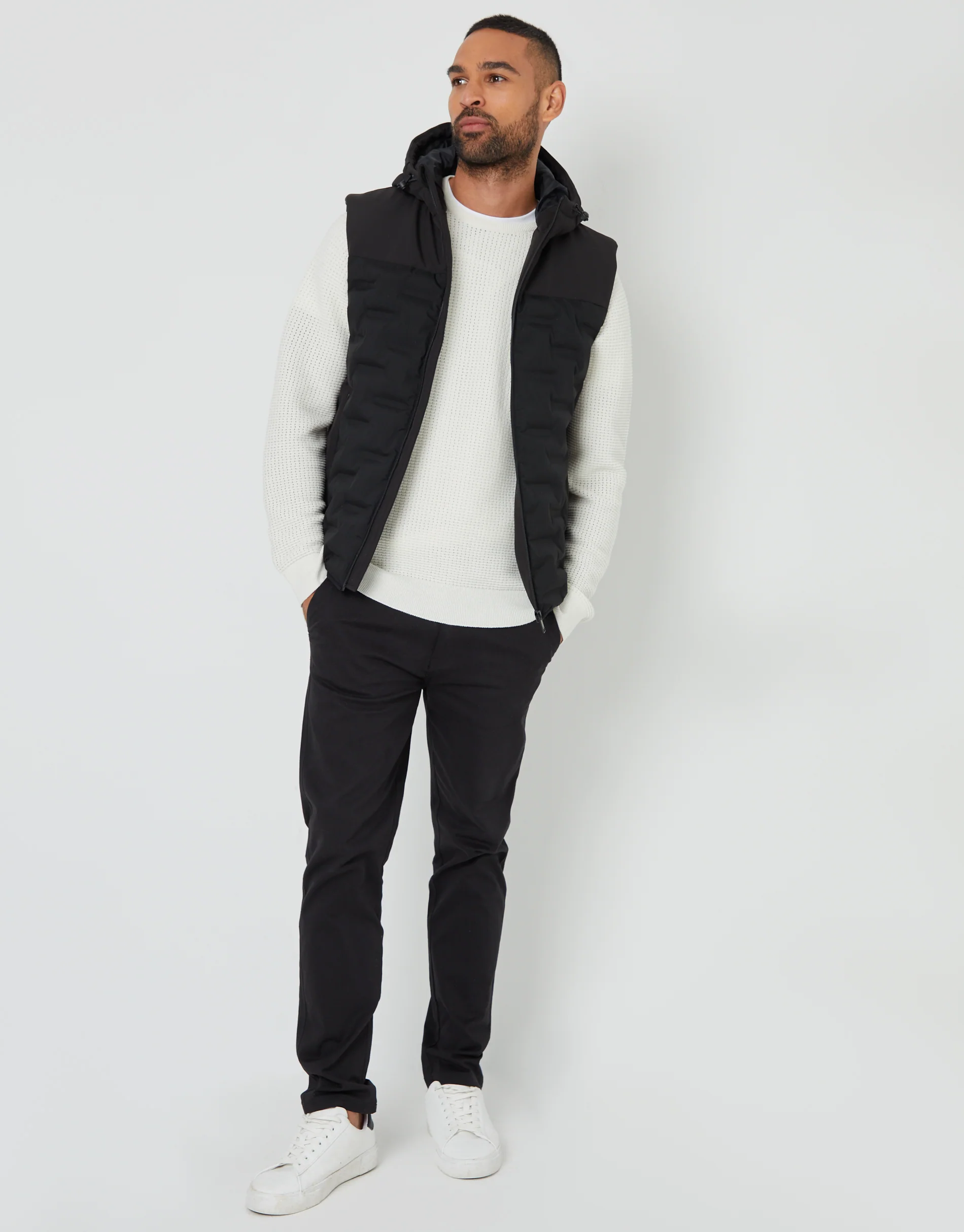 Quilted Panel Hooded Gilet in Black - Image 3