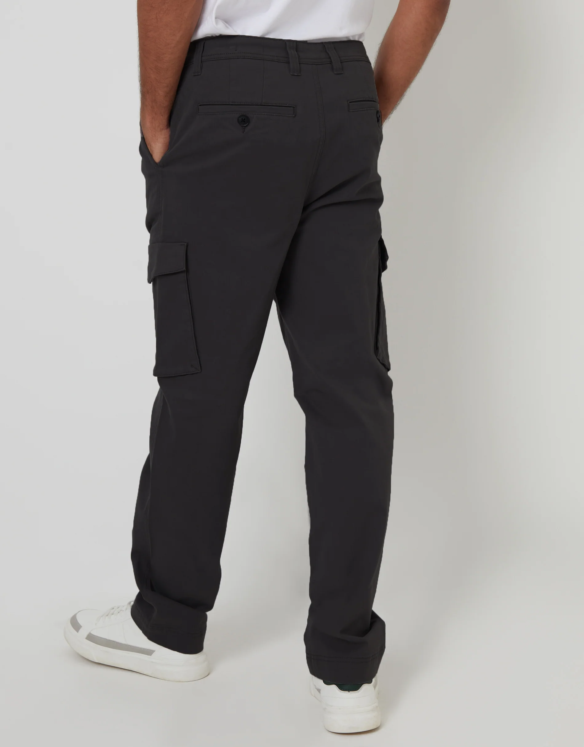 Relaxed Fit Stretch Cargo Chino Trousers in Black - Image 3