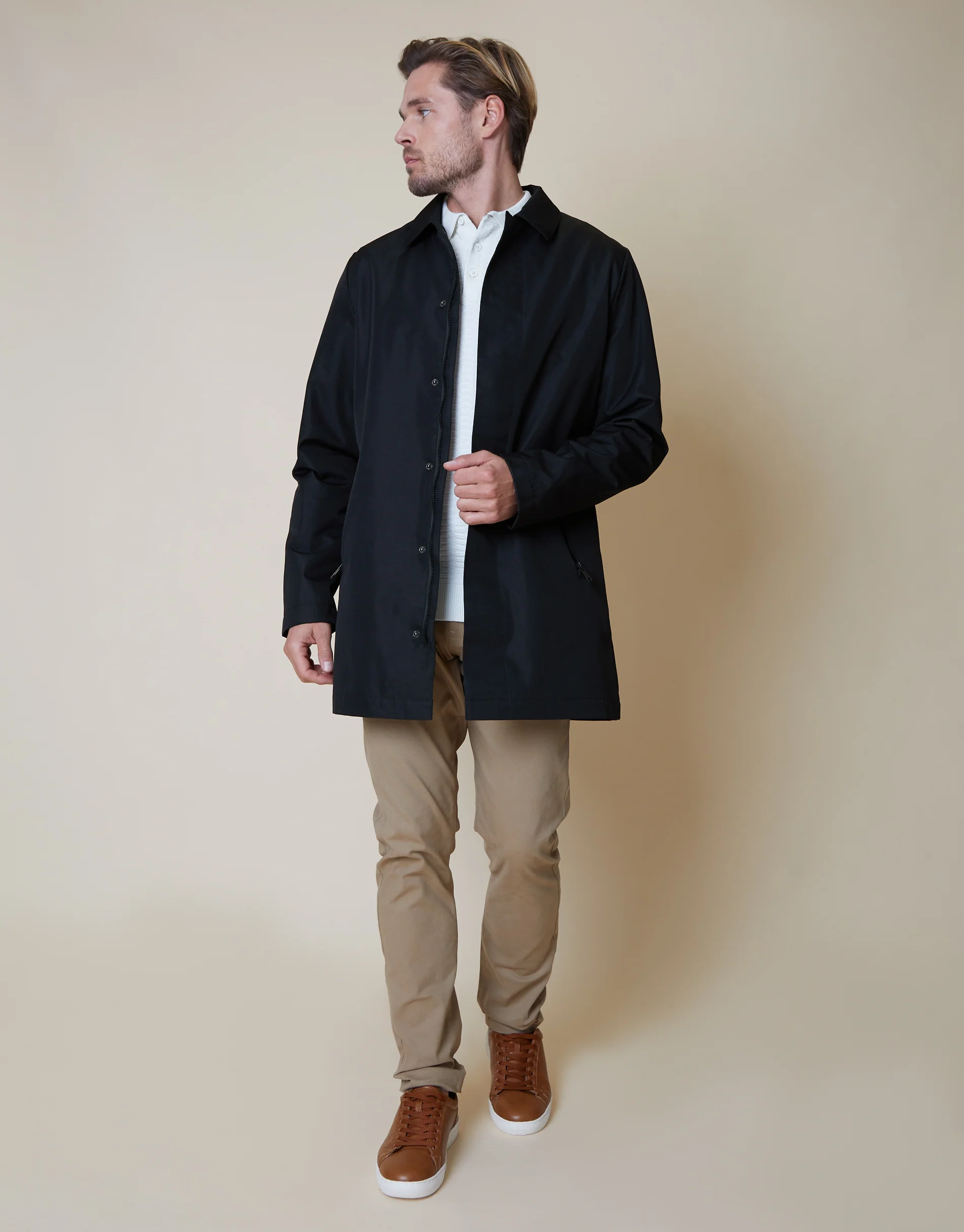 Showerproof Collared Mac in Black - Image 5