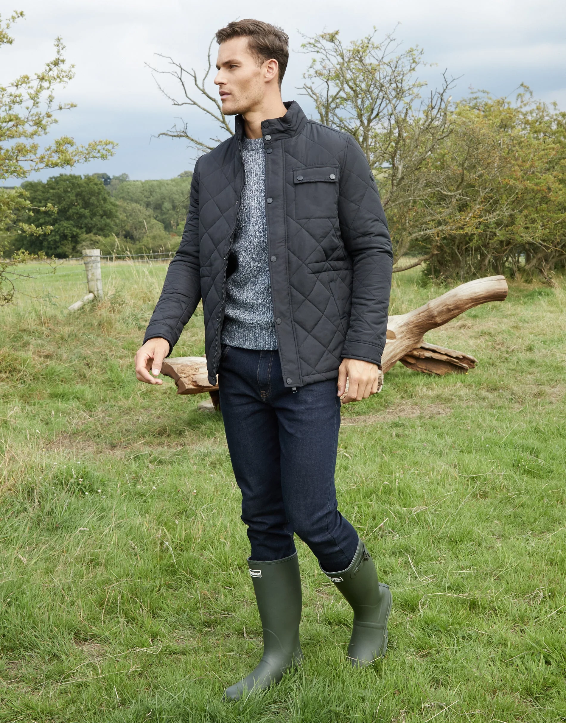 Showerproof Diamond Quilted Jacket in Black - Image 3