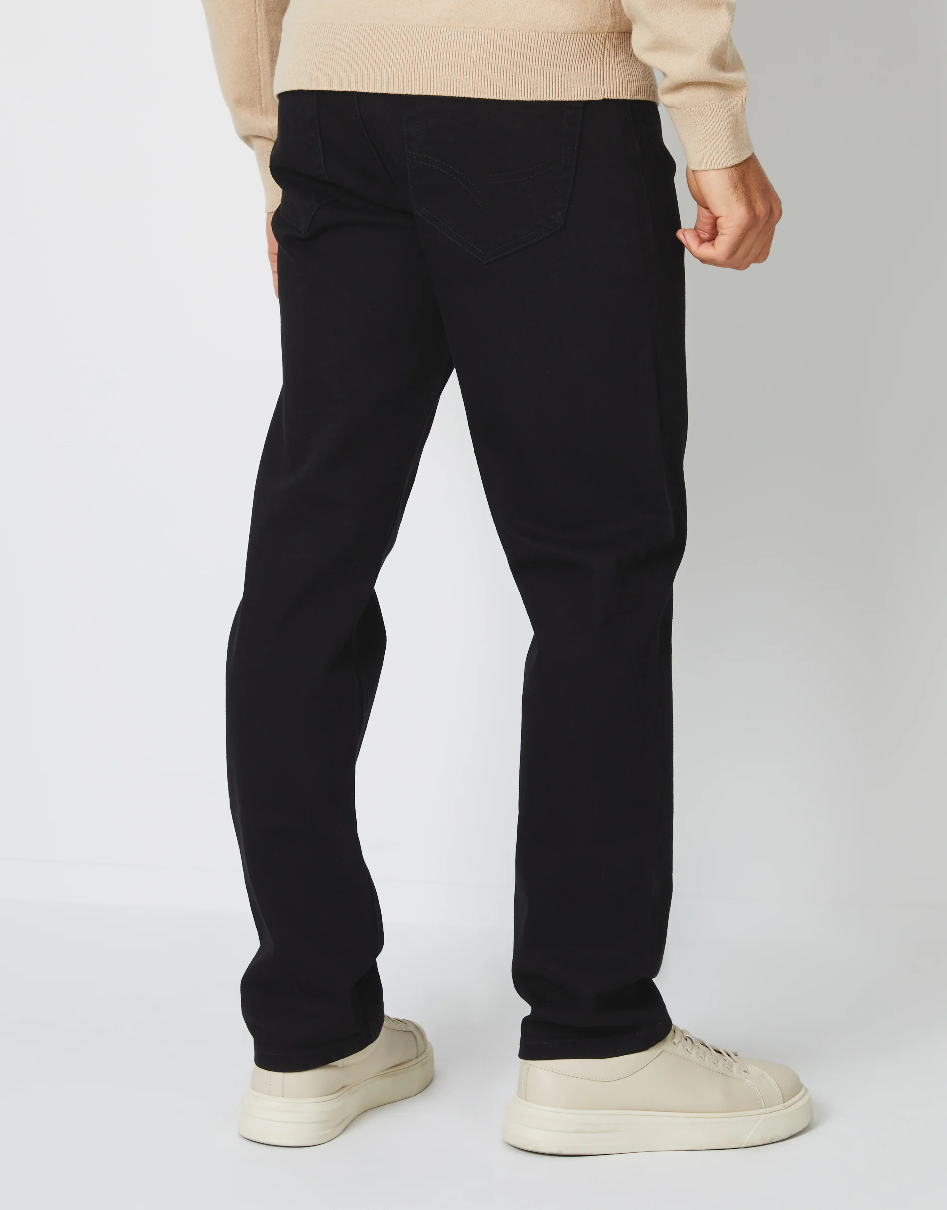 Straight Leg Jeans in Black - Image 3
