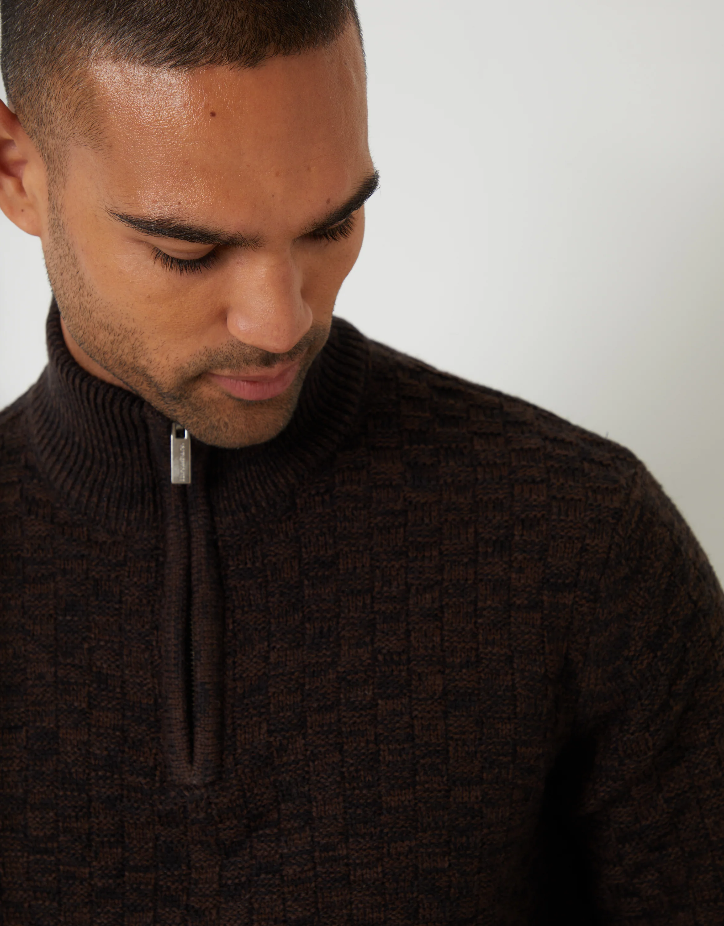 Basket Stitch Quarter Zip Jumper in Brown - Image 4