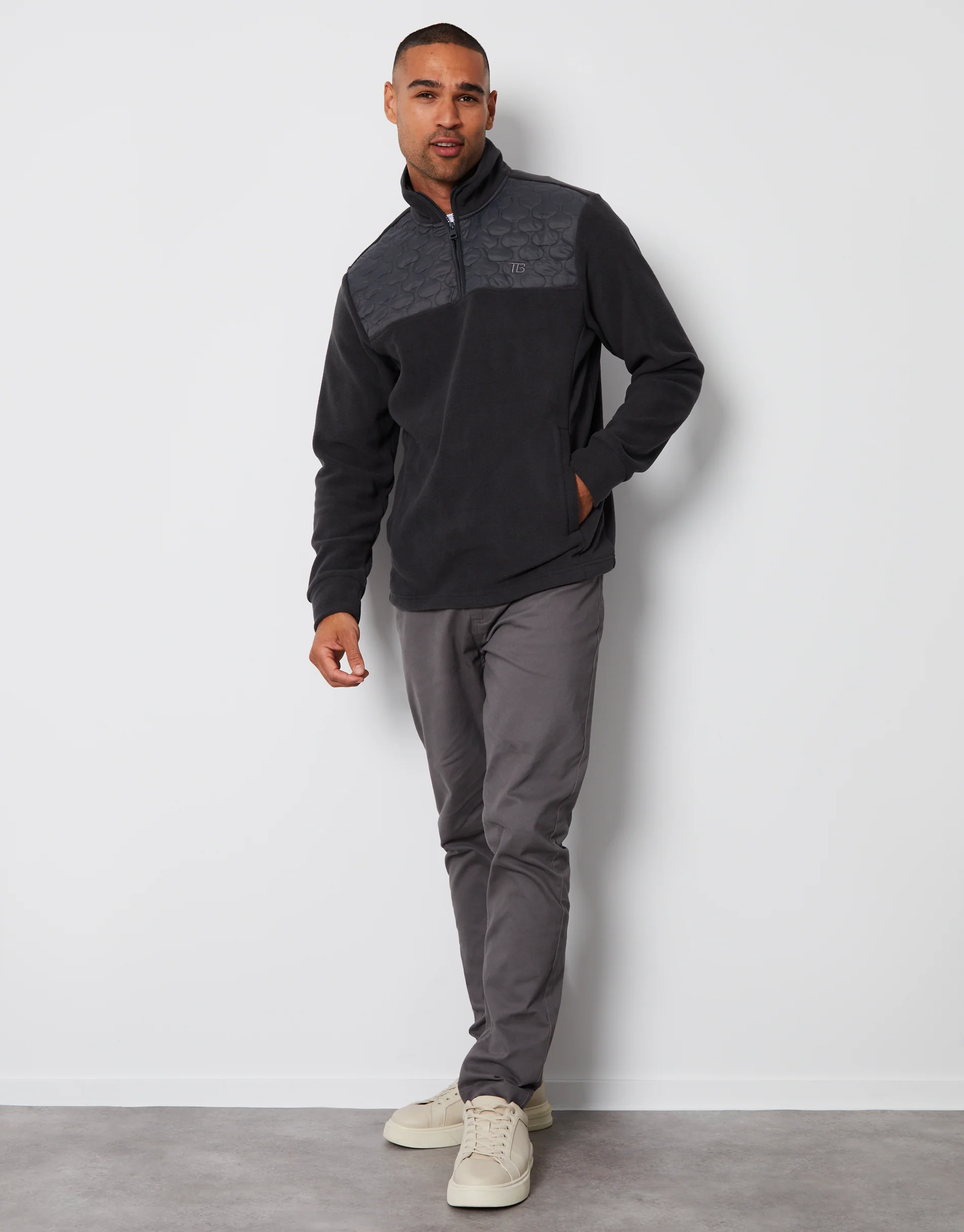 Onion Quilted Quarter Zip Fleece in Charcoal Grey - Image 3