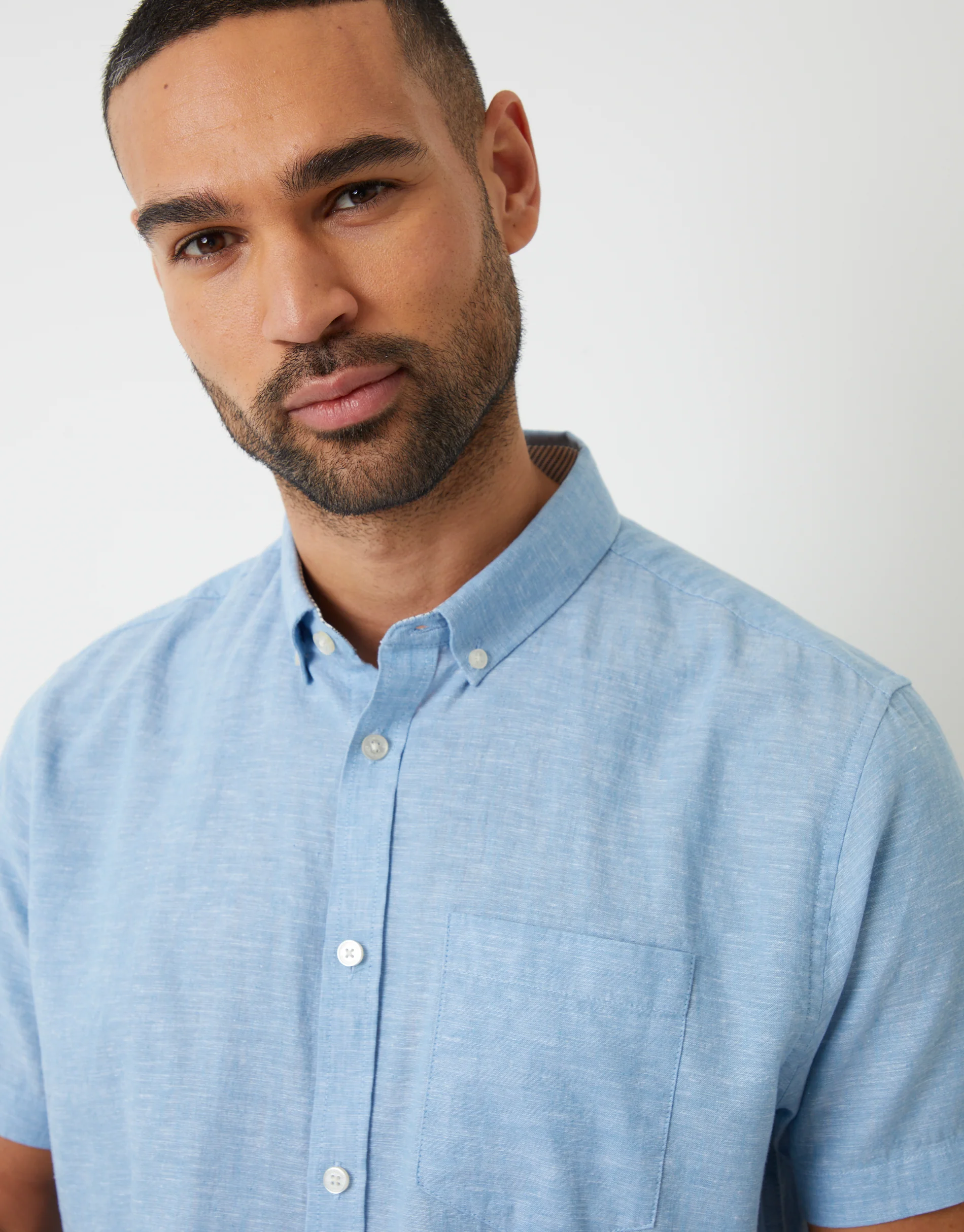 Short Sleeve Linen Blend Shirt in Denim Blue - Image 4