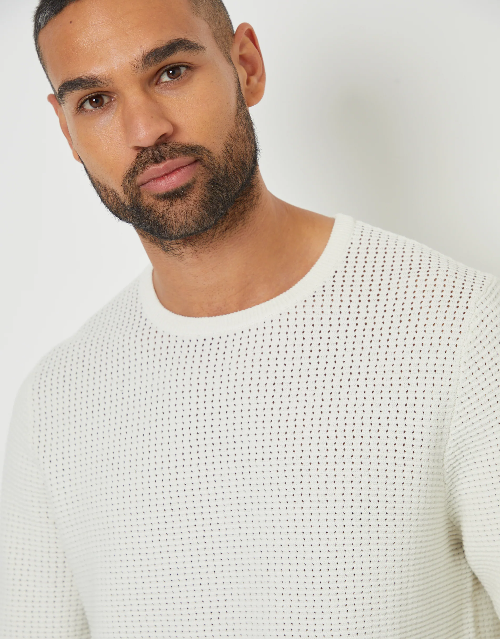 Crochet Knit Crew Neck Jumper in Ecru - Image 4