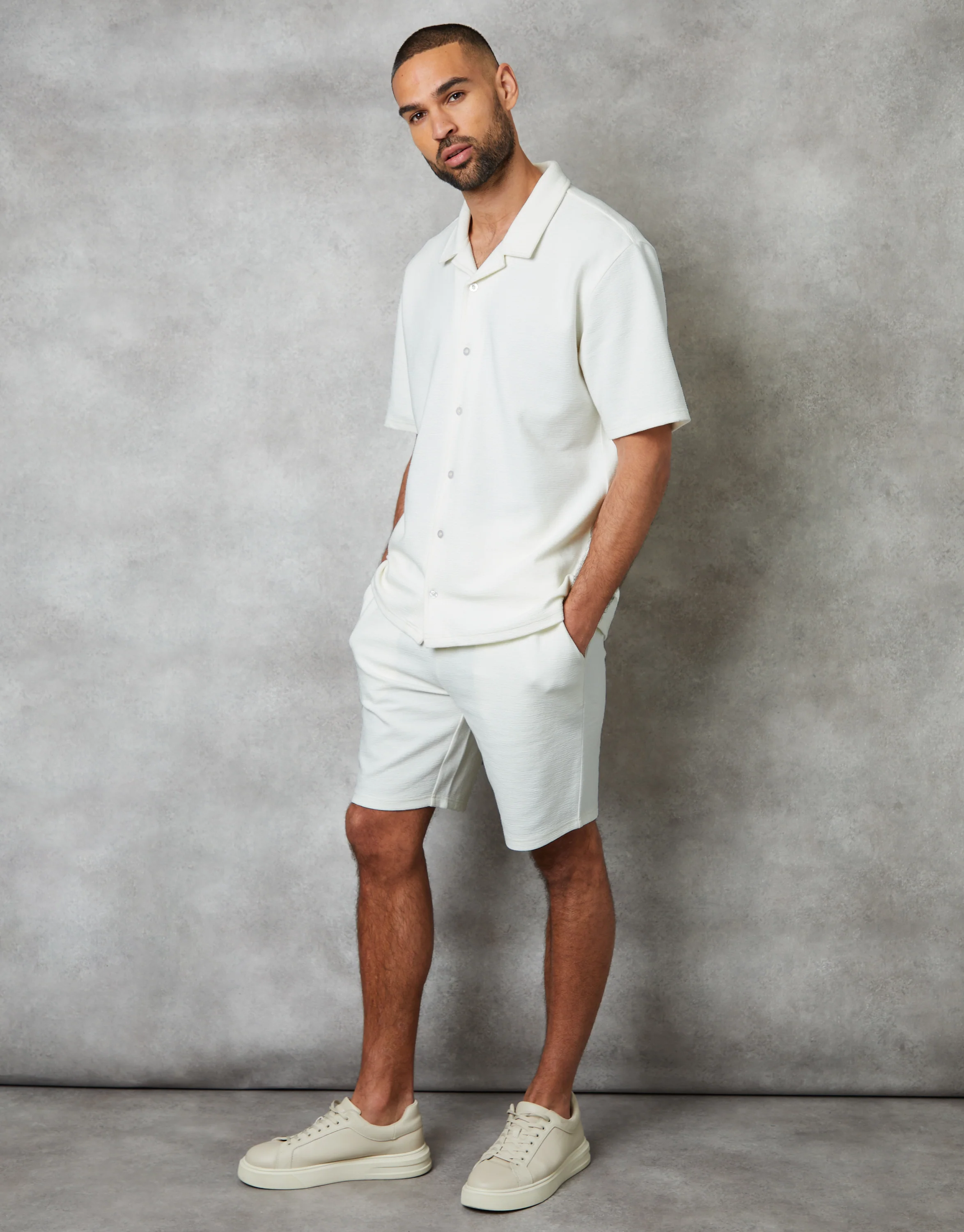 Textured Revere Collar Short Sleeve Shirt in Ecru - Image 3