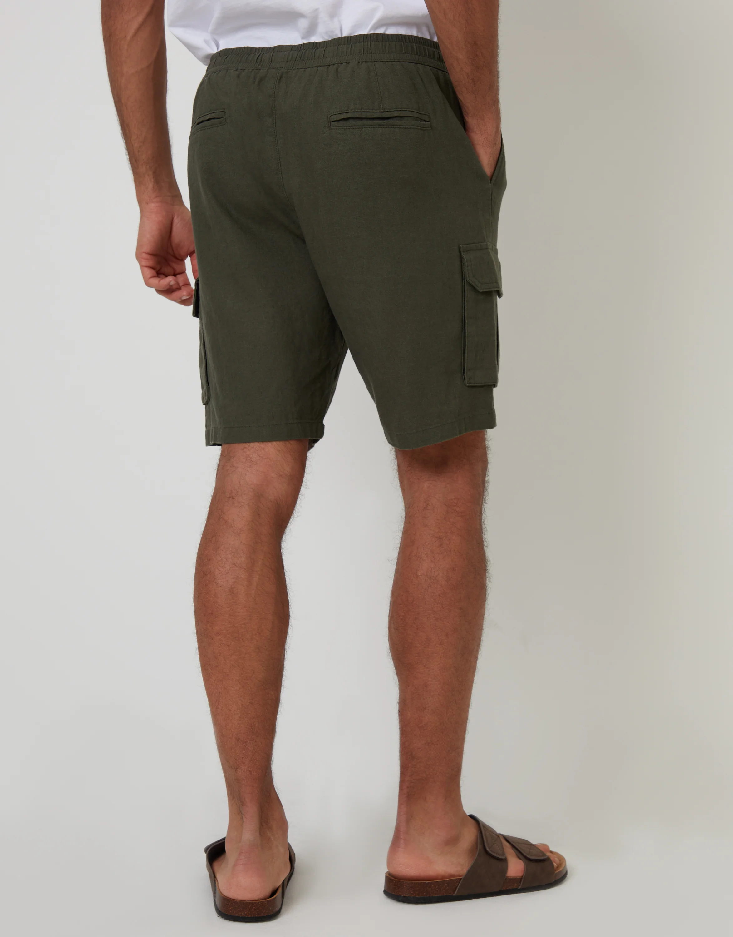 Linen Blend Cargo Shorts in Khaki Green - Image 3