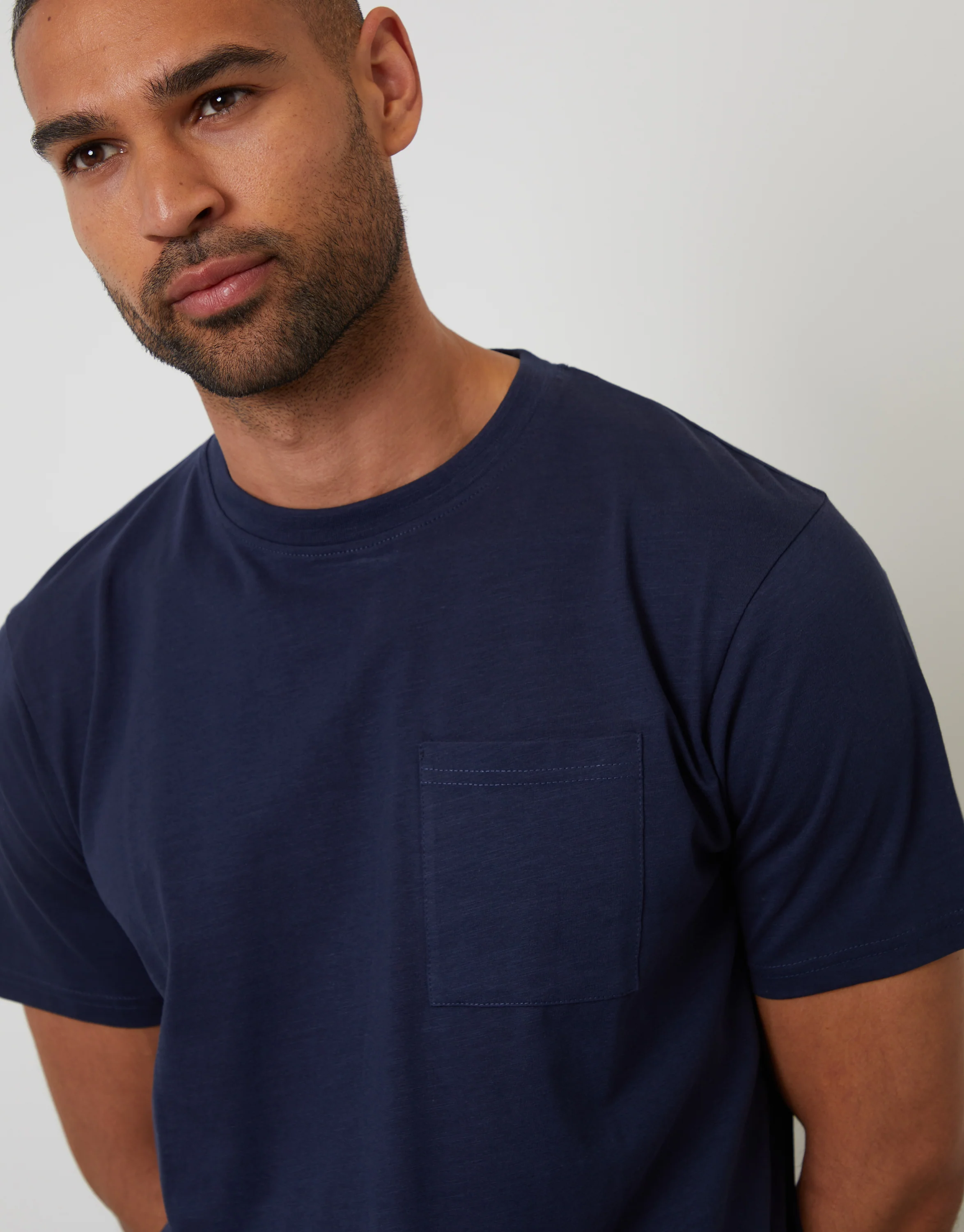 Jersey Slub Short Sleeve T-Shirt in Navy - Image 4