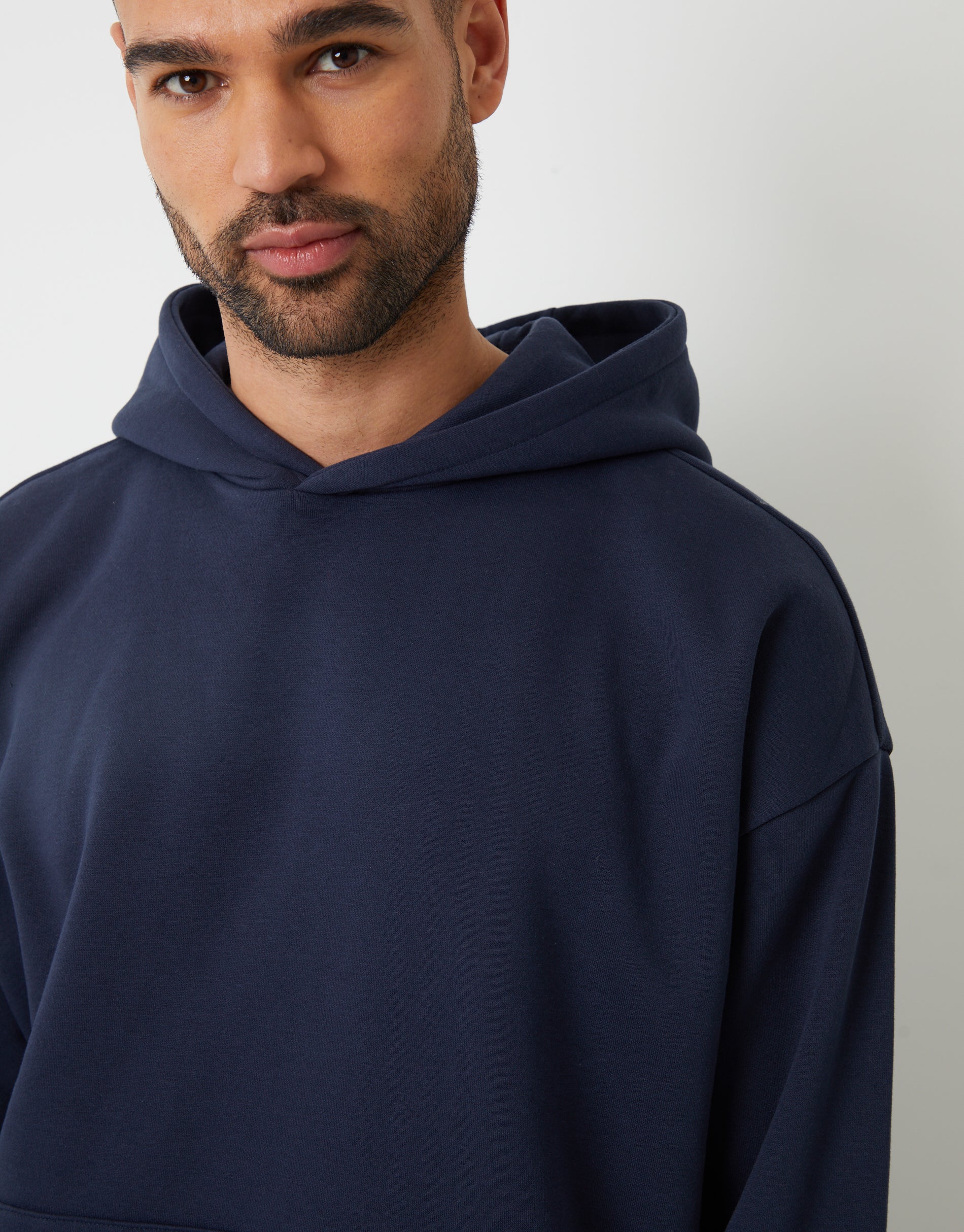 Relaxed Fit Overhead Hoodie in Navy - Image 4