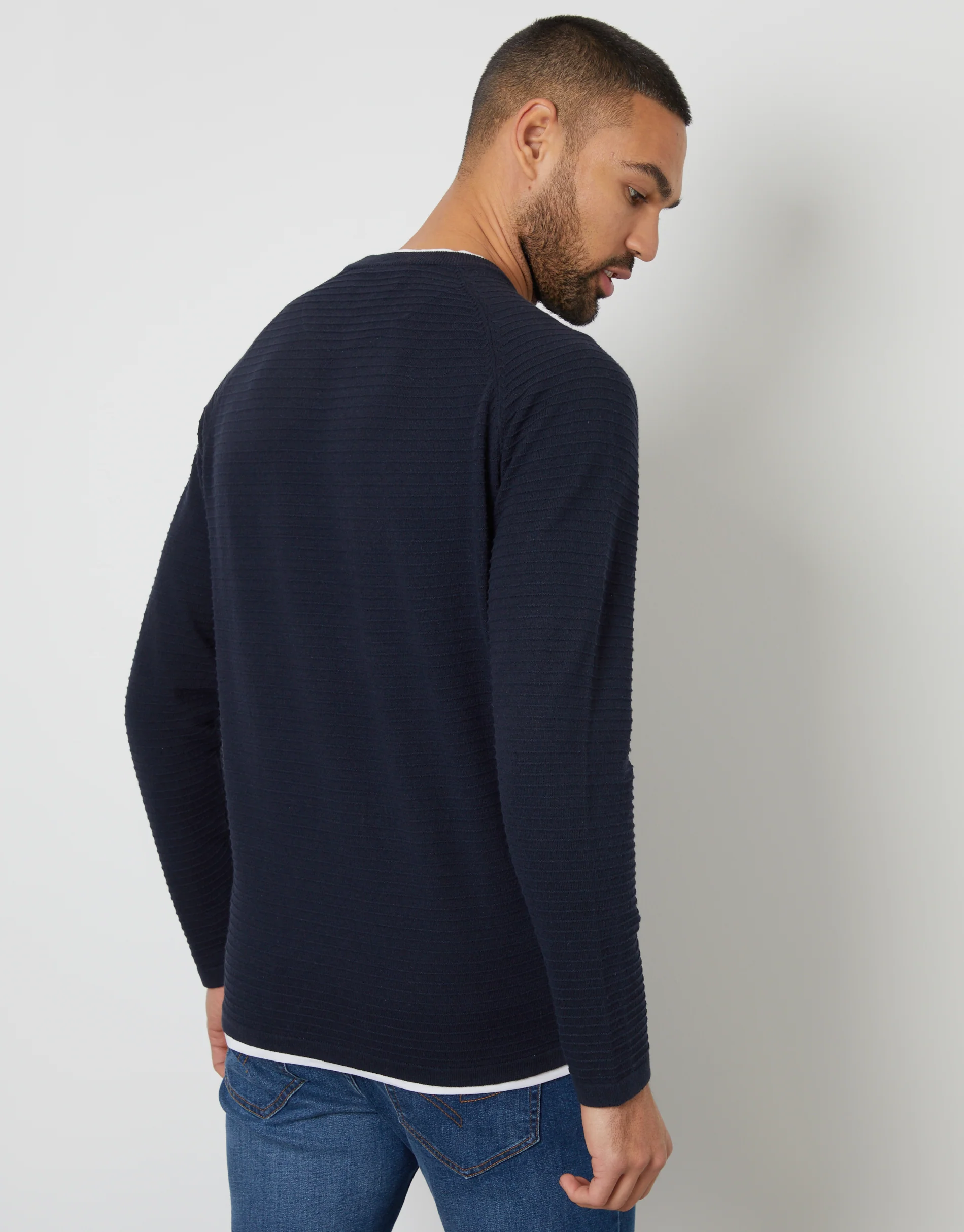 Textured Raglan Mock T-Shirt Crew Neck Jumper in Navy - Image 3