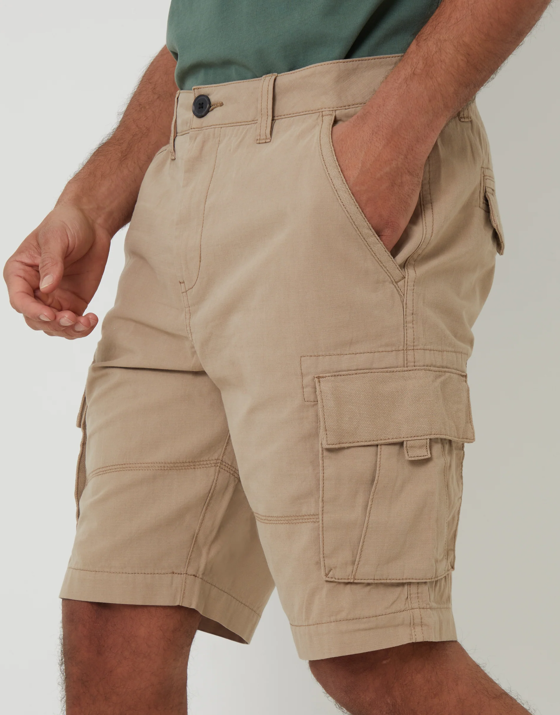 Cargo Shorts in Stone - Image 4