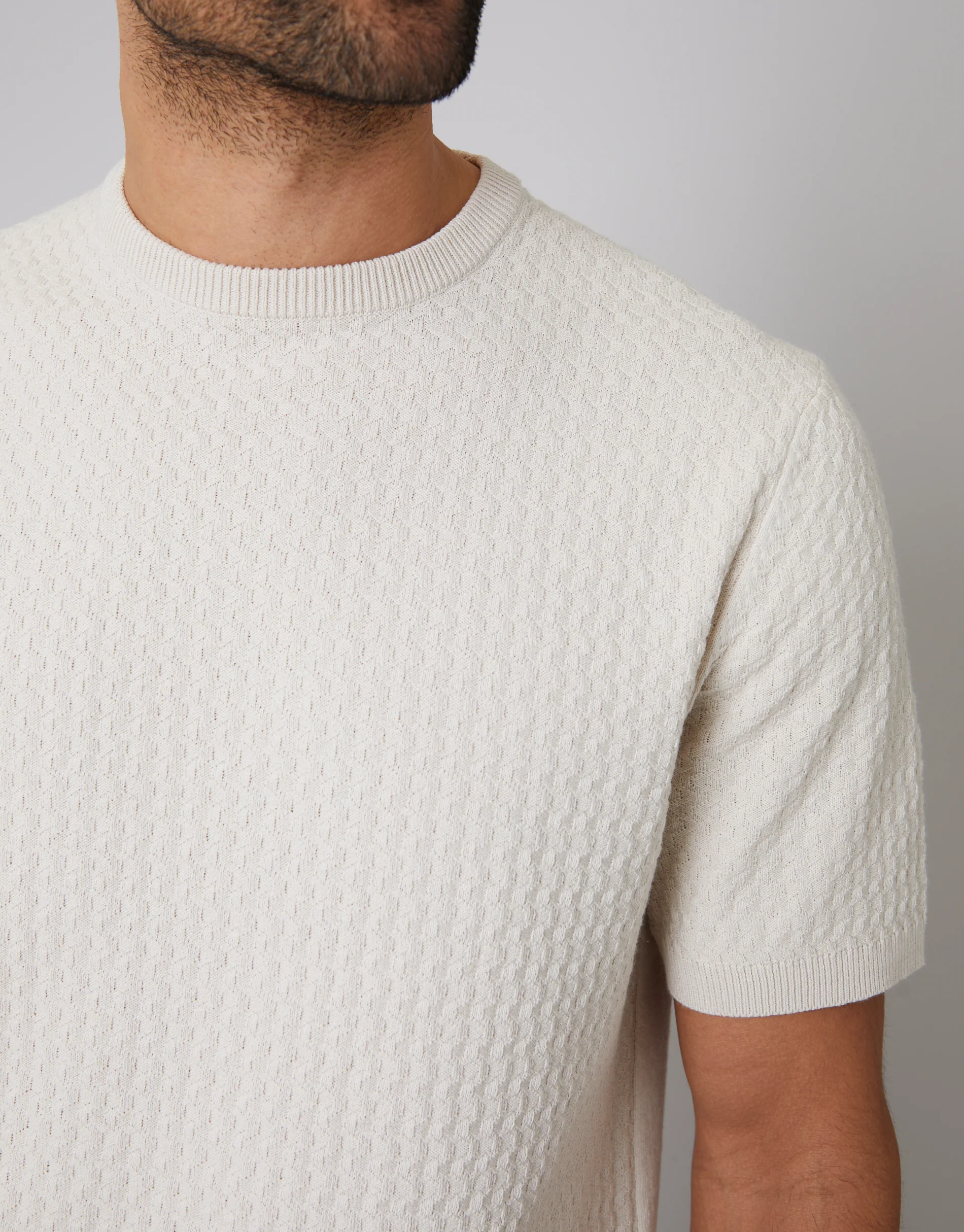Textured Front Knitted T-Shirt in Stone - Image 4