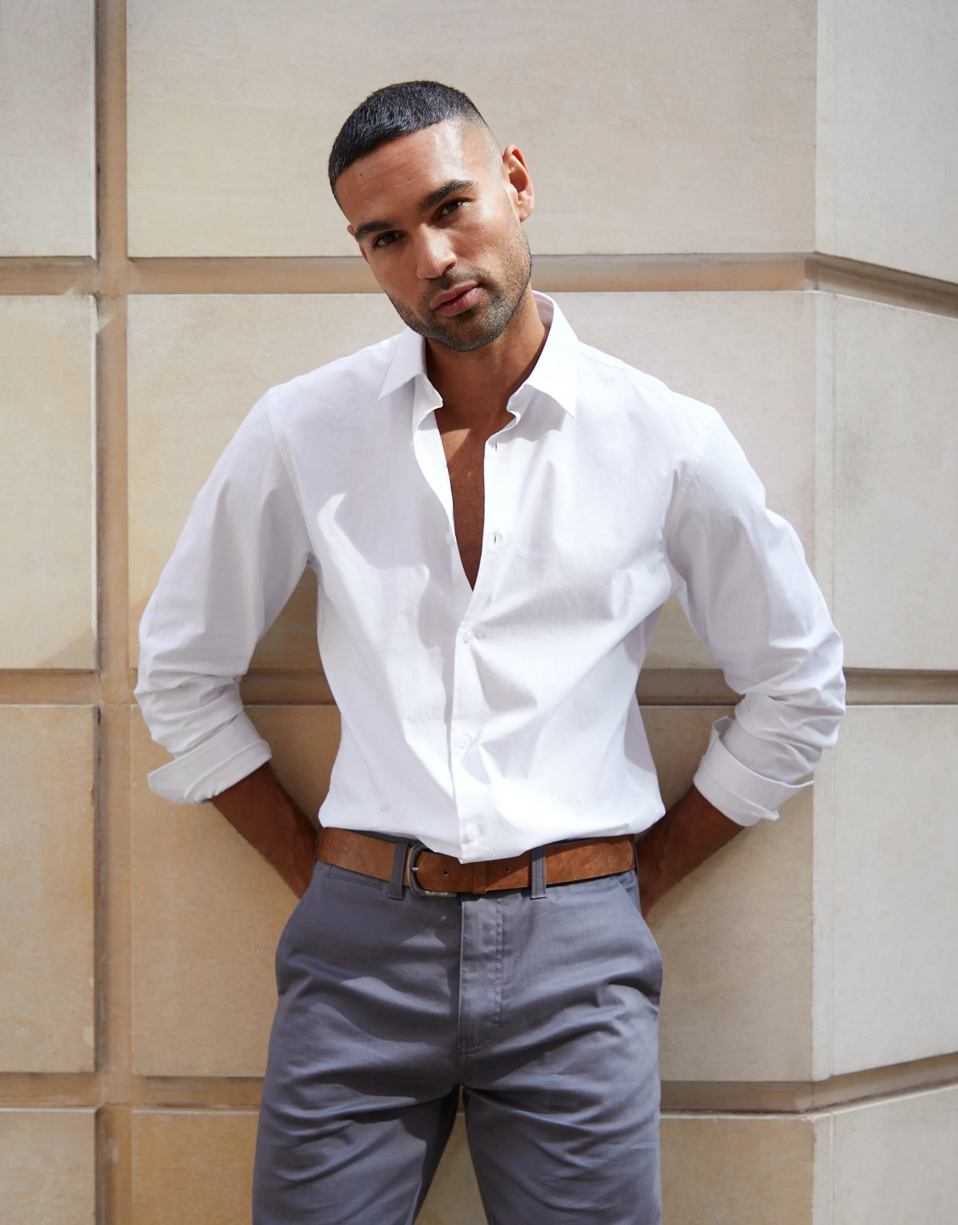 Slim Fit Stretch Cotton Poplin Long Sleeve Shirt in White
