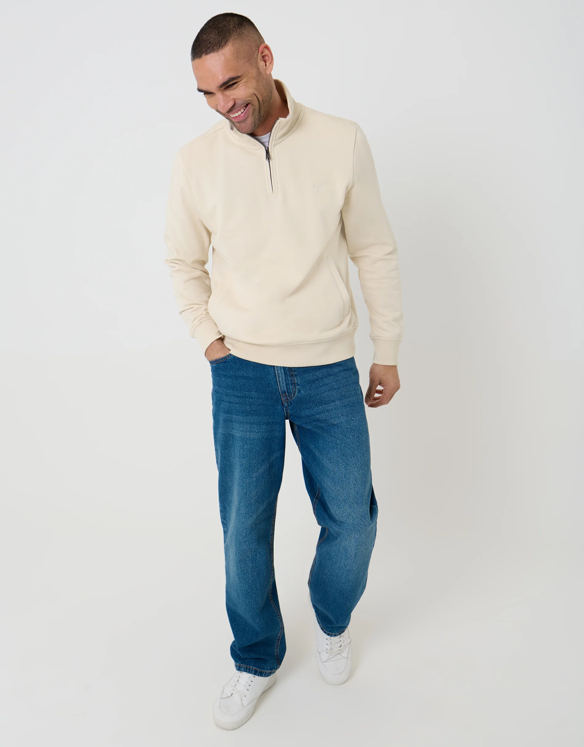 Quarter Zip Sweatshirt in Beige - Image 3