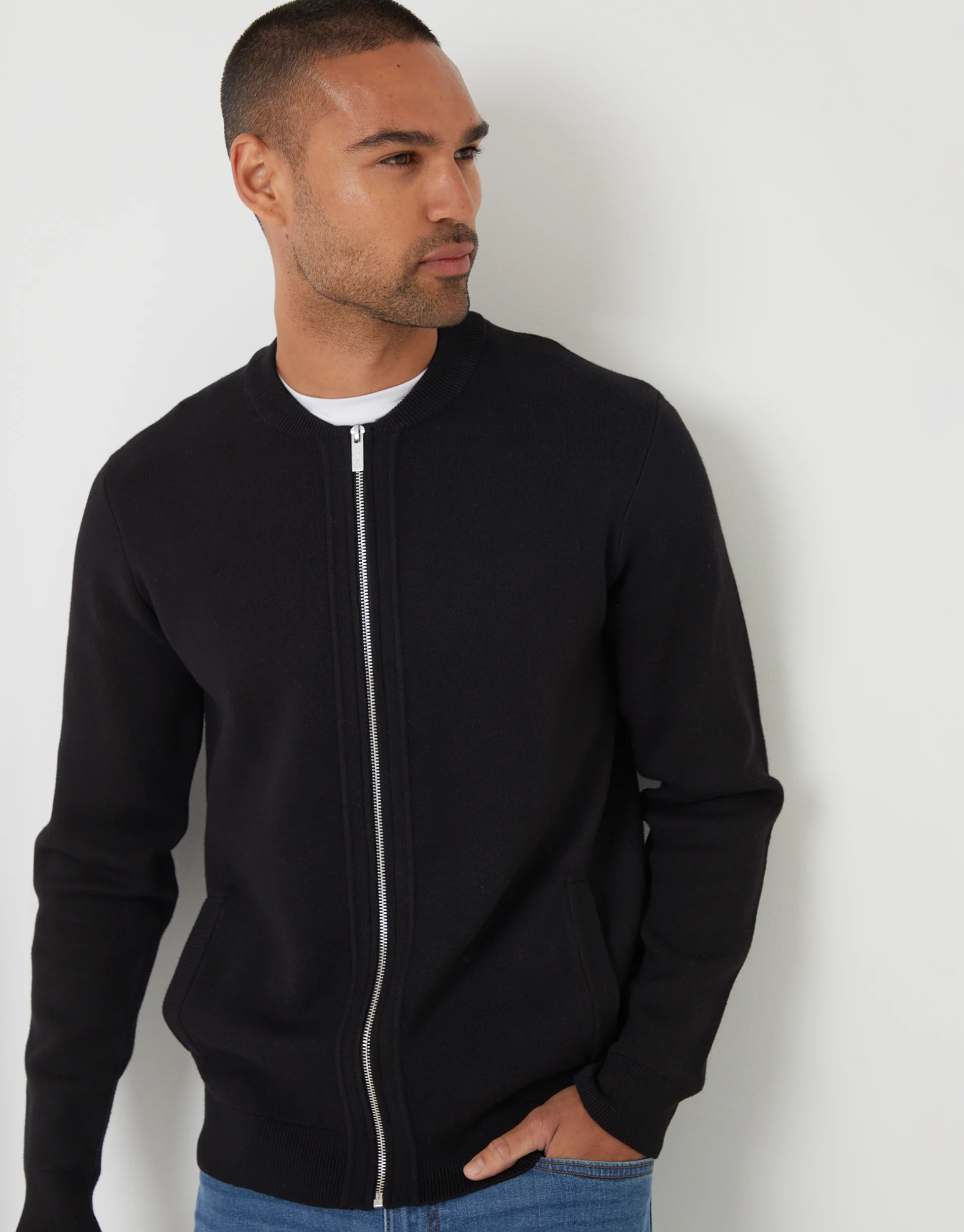 Bomber-Style Knitted Zip Through Cardigan in Black - Image 4