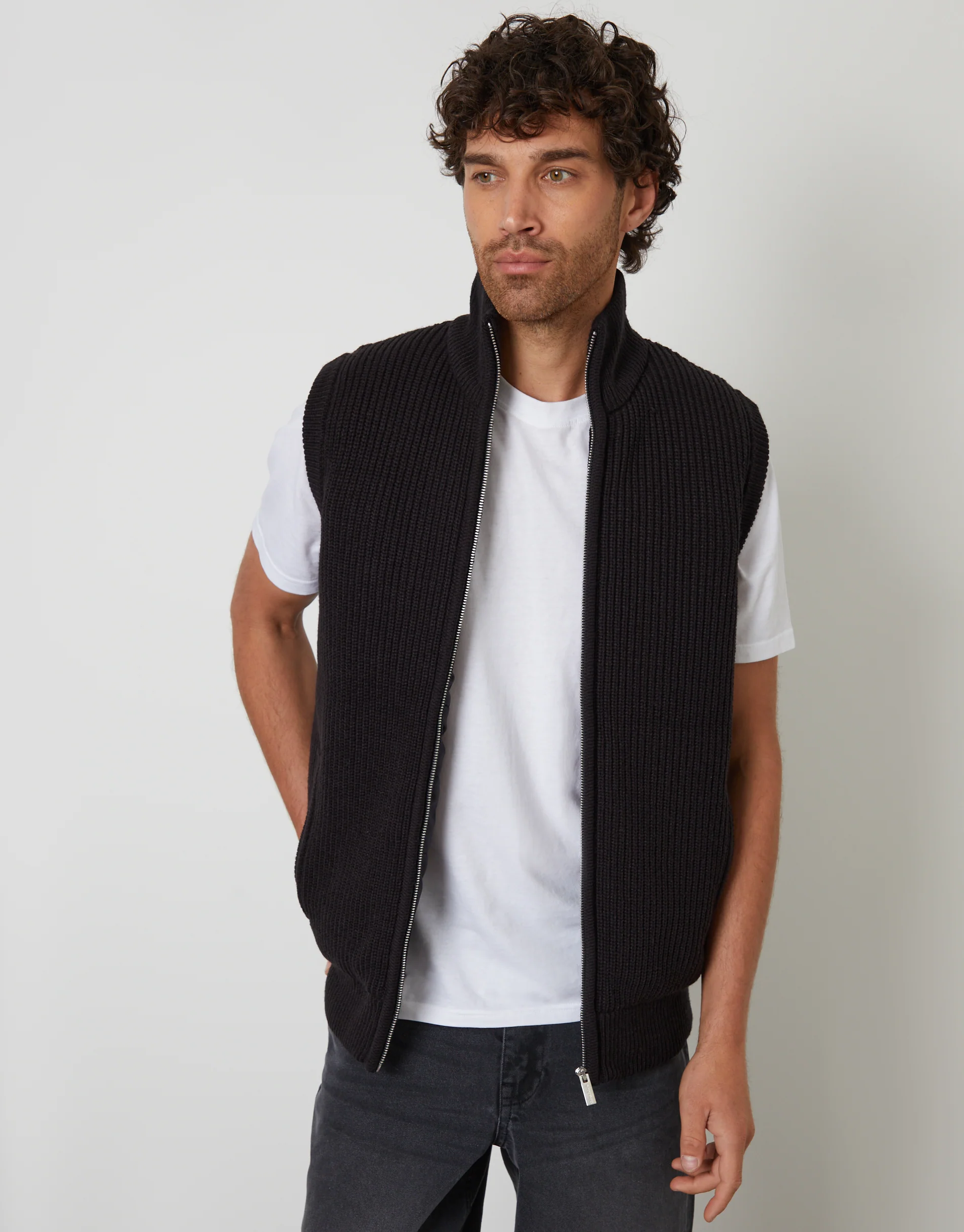 Knitted Quilted Gilet in Black