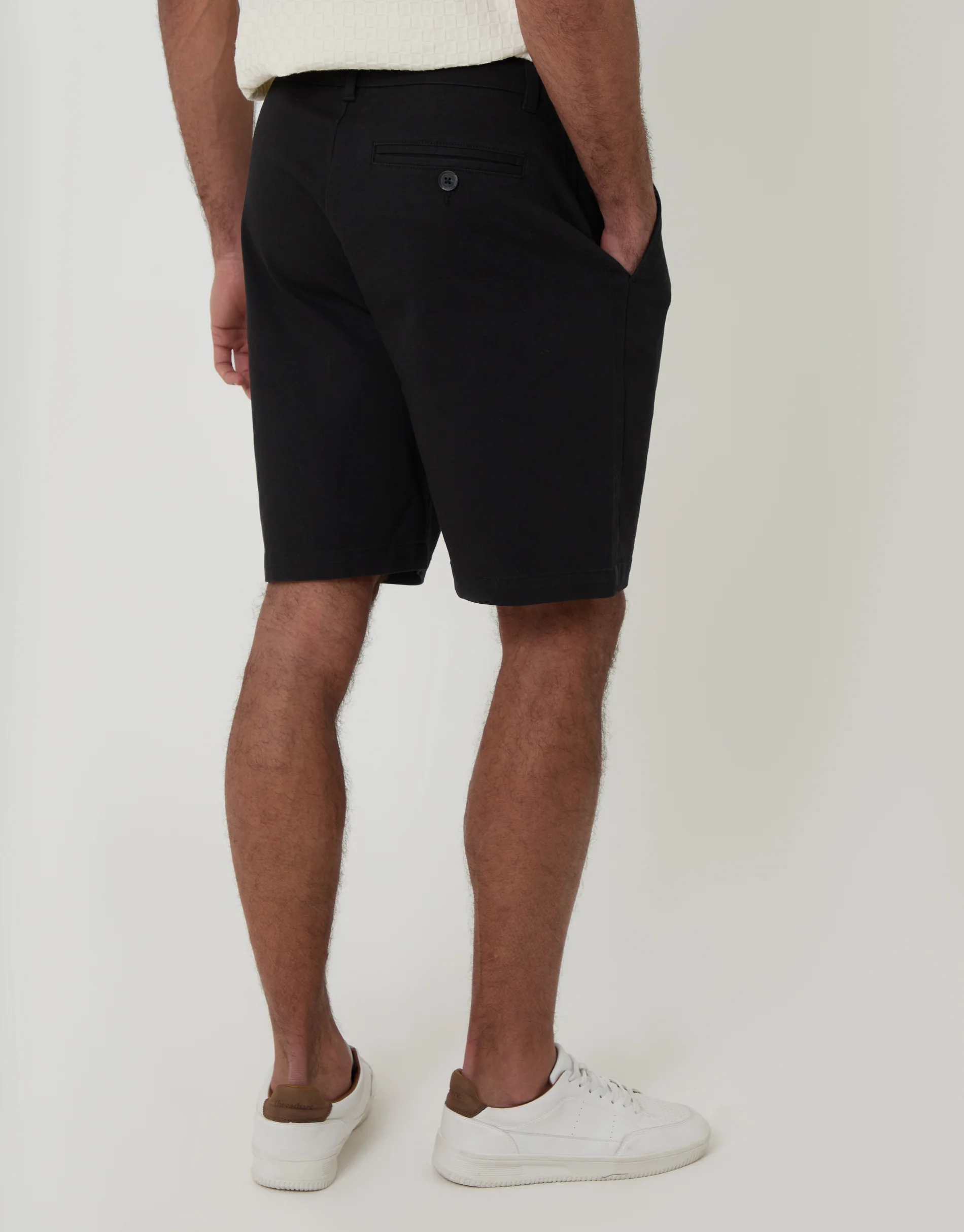 Regular Fit Stretch 3 Pocket Chino Shorts in Black - Image 3