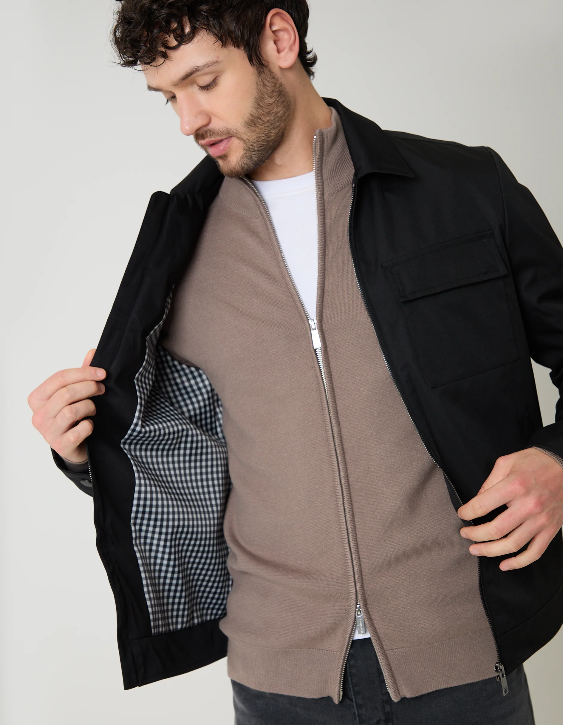 Showerproof Lightweight Zip Up Jacket With Collar in Black - Image 6