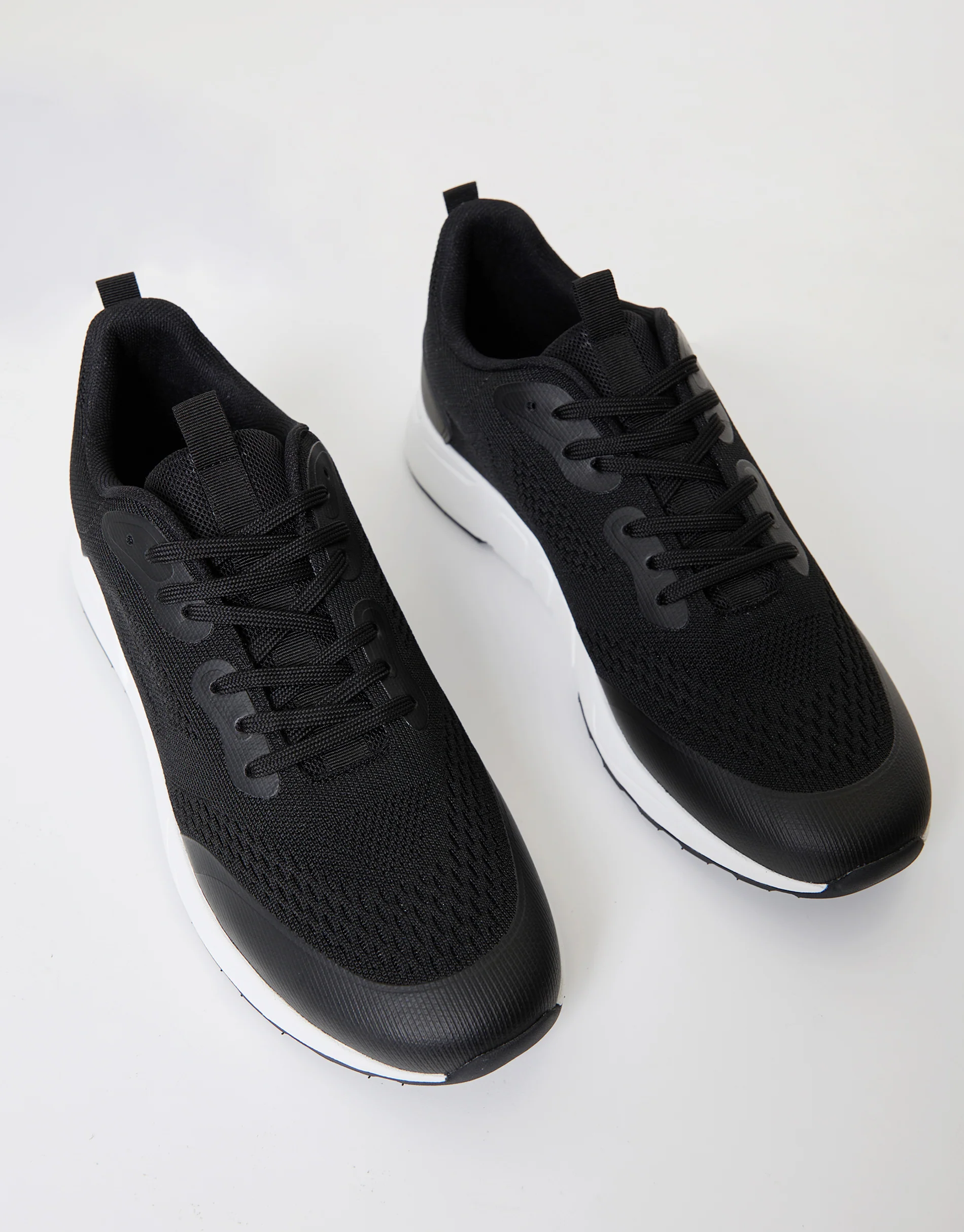 Textured Slip On Trainers in Black & White - Image 2