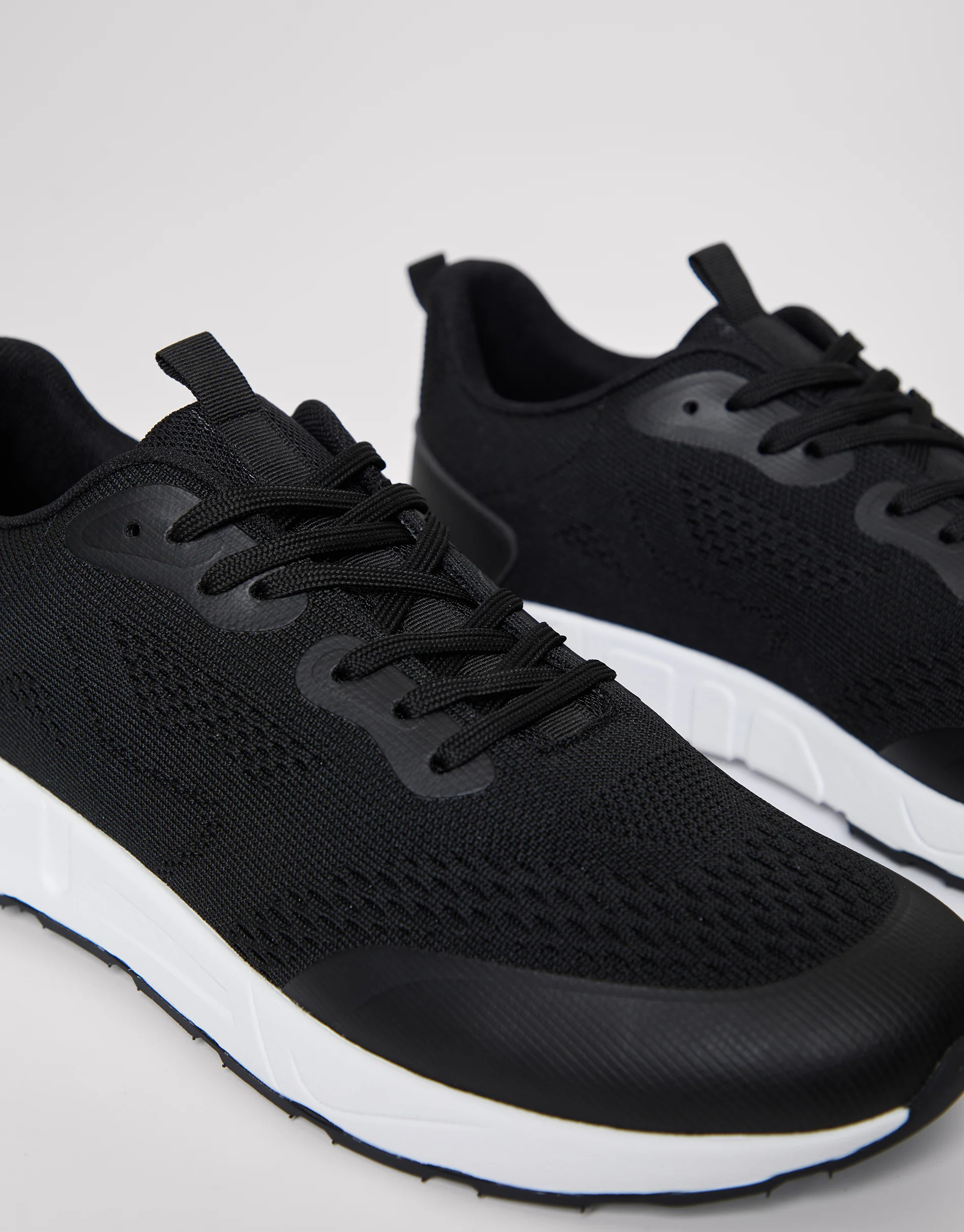 Textured Slip On Trainers in Black & White - Image 3