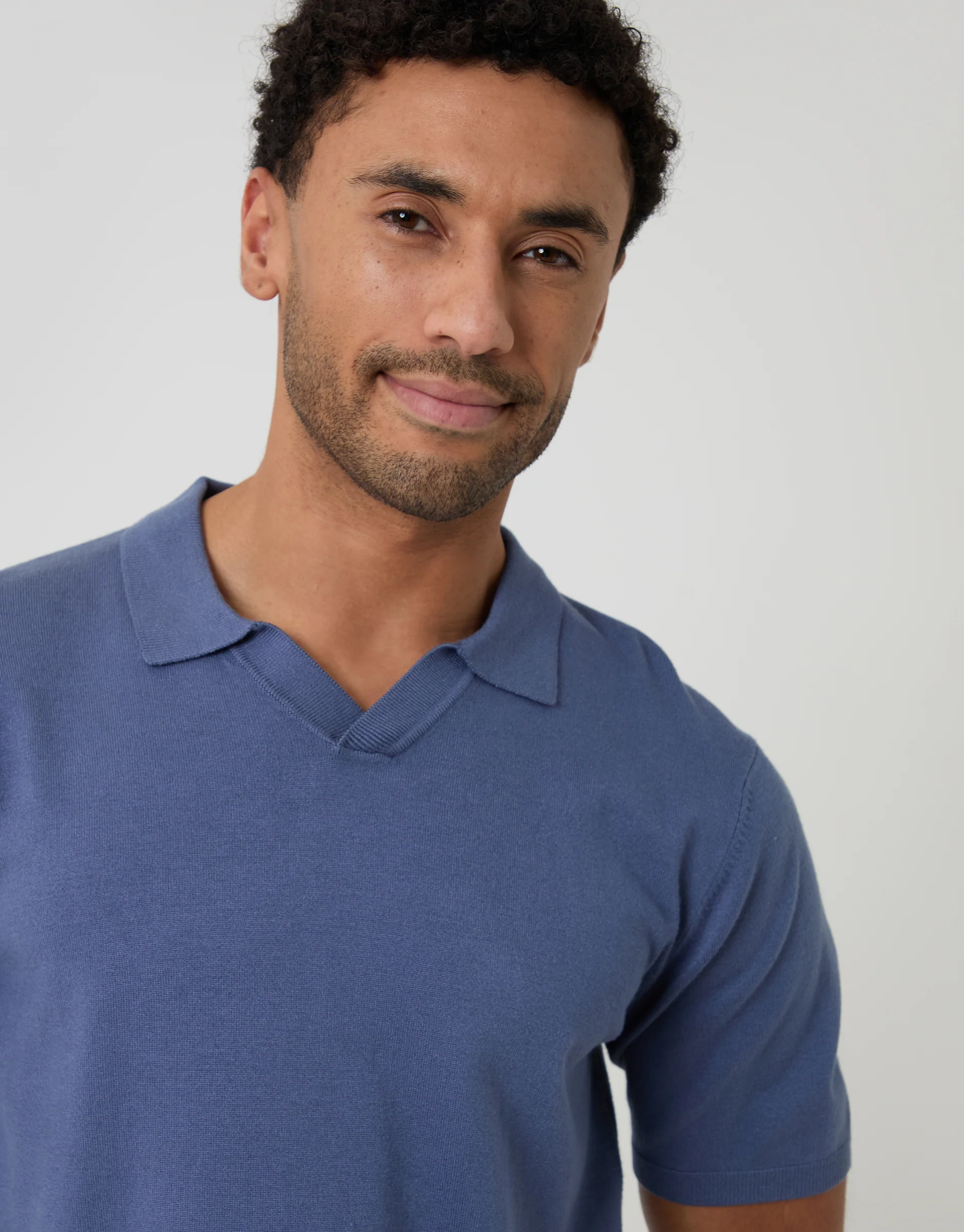 Knitted Trophy Neck Polo in Blue - Image 4