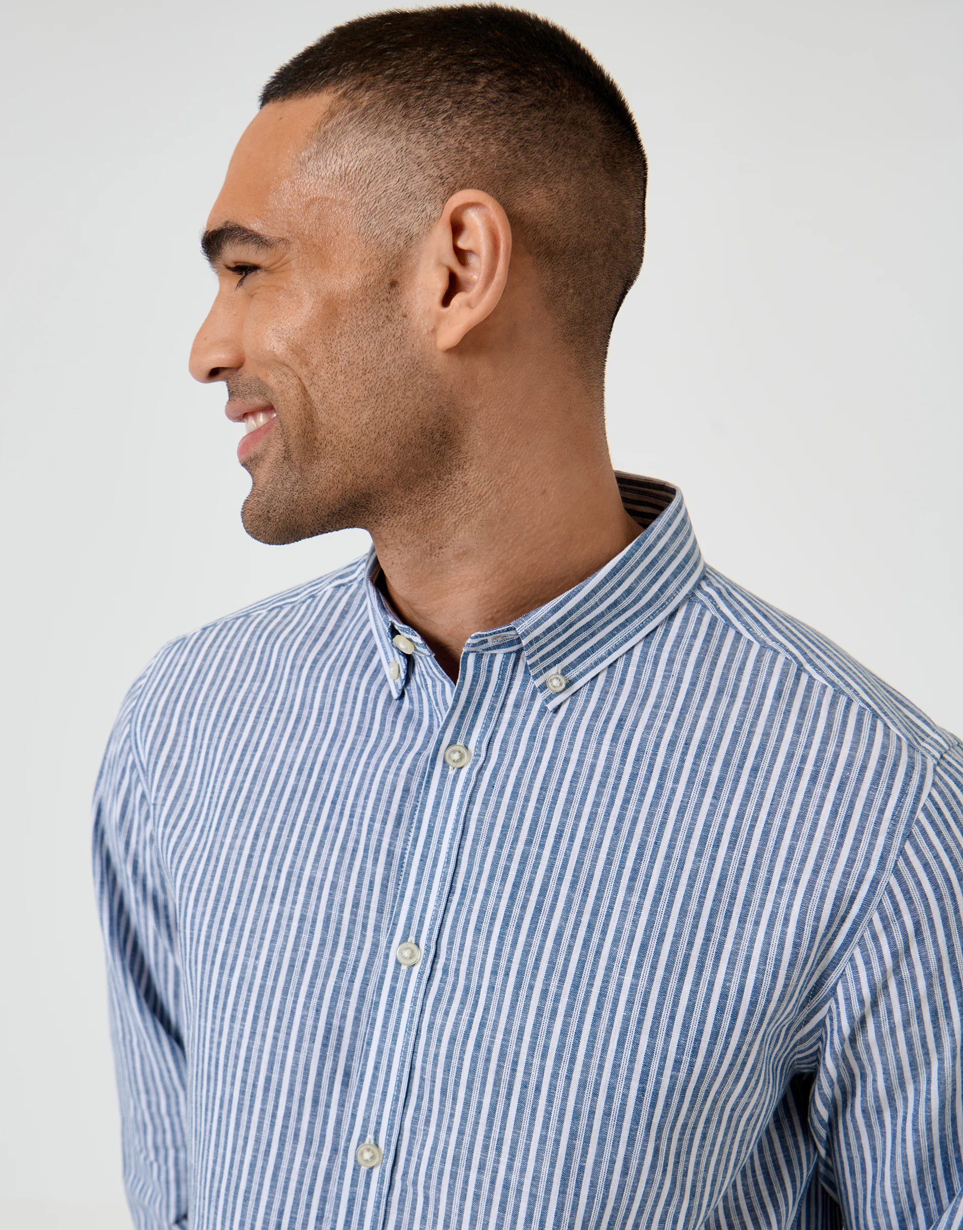 Linen Cotton Blend Long Sleeve Shirt in Blue Stripe - Image 4