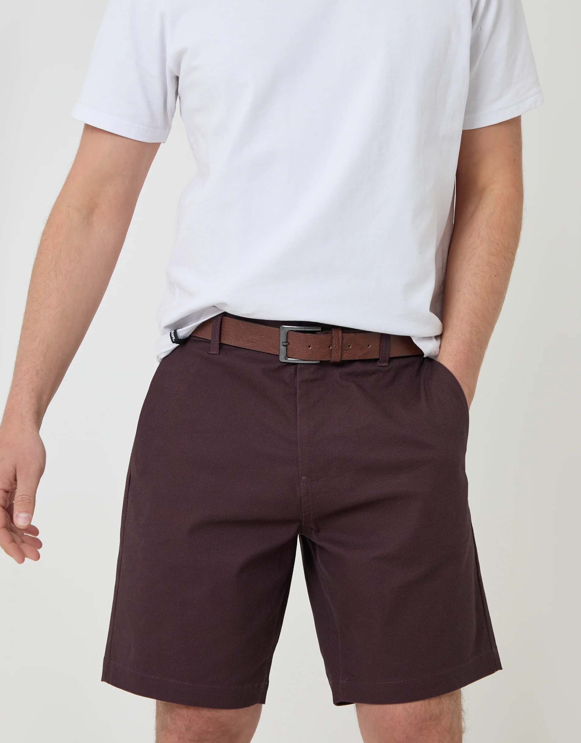 Regular Fit Patterned Stretch Chino Shorts with Belt in Burgundy - Image 4