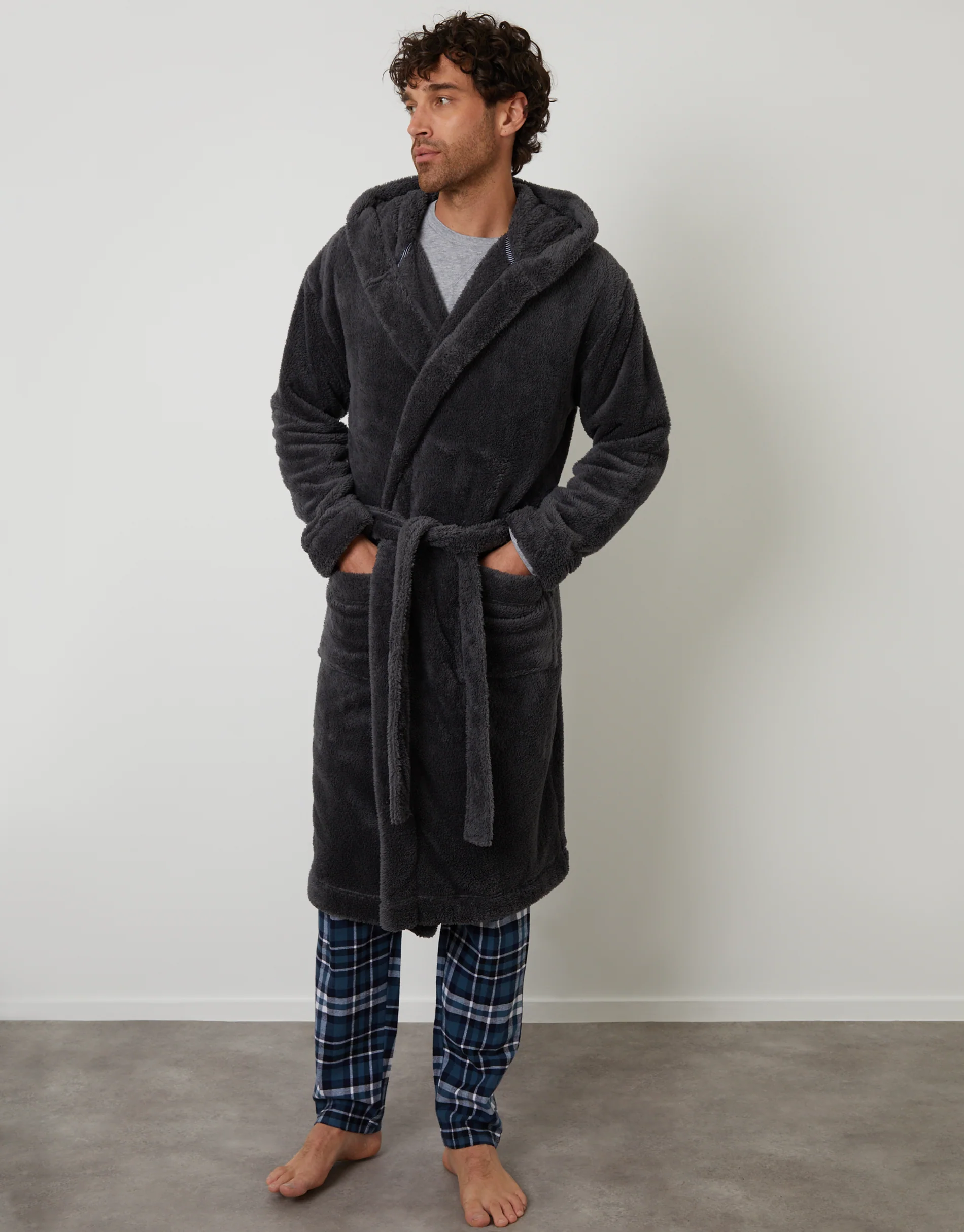 Borg Hooded Dressing Gown in Charcoal Grey - Image 3