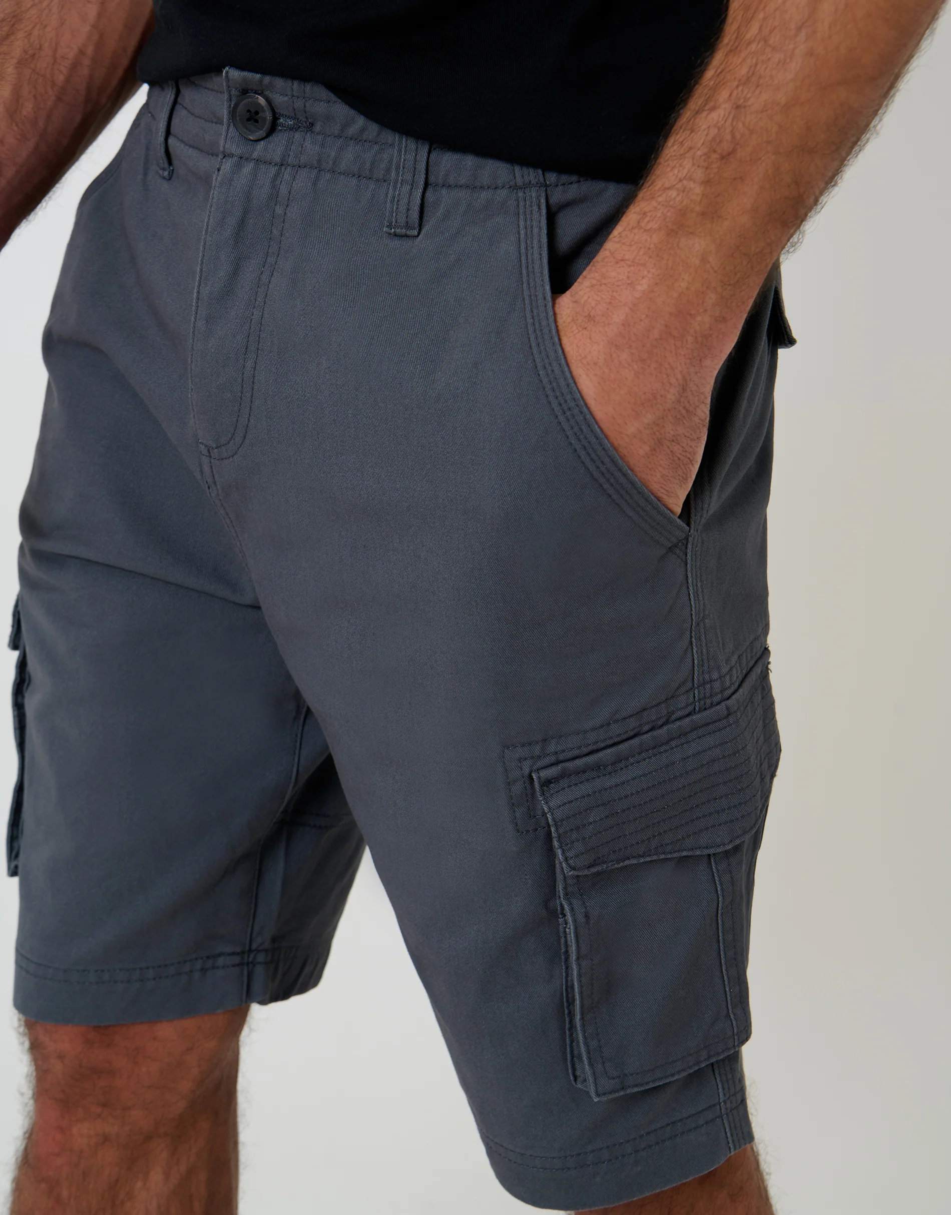 Cargo Shorts in Dark Grey - Image 4