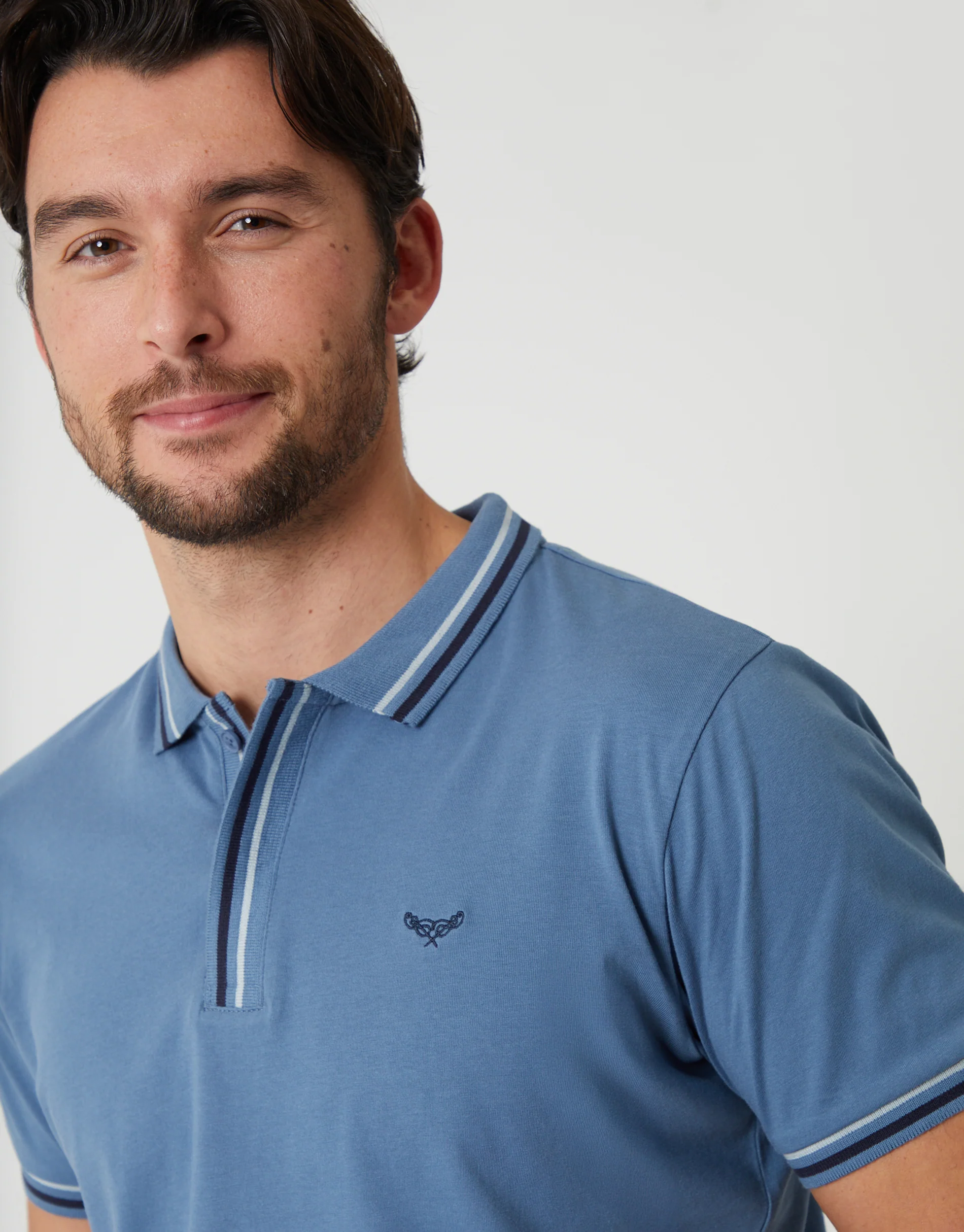 Contrast Tipping Hidden Placket Polo Shirt in Denim Blue - Image 4