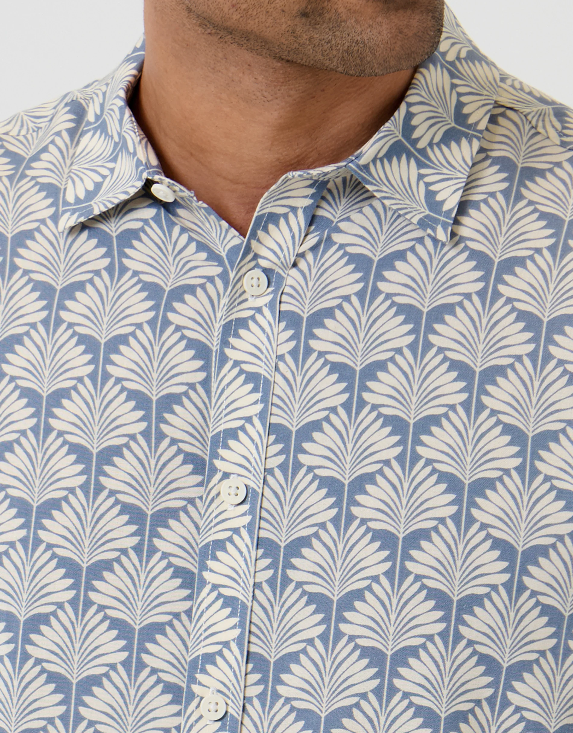 Linear Leaf Print Short Sleeve Shirt in Denim Blue - Image 5