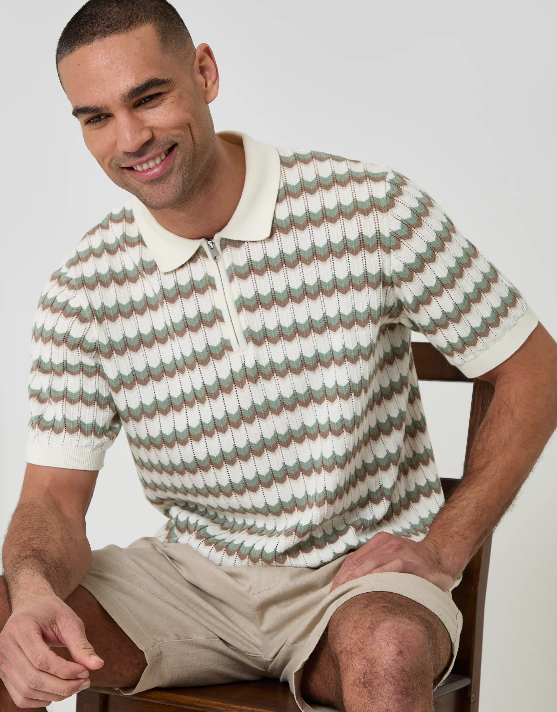 Herringbone Knitted Quarter Zip Polo in Ecru Stripe