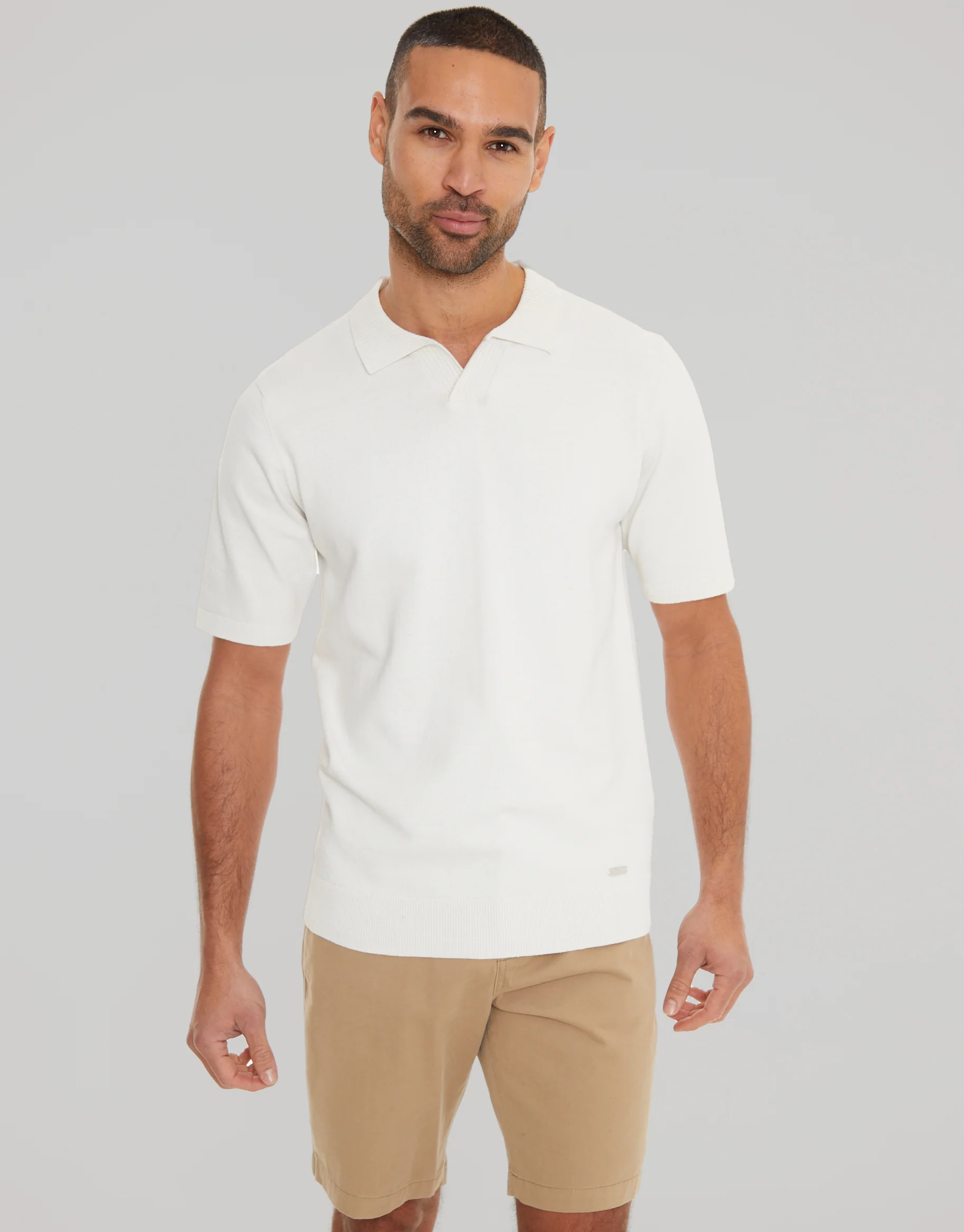 Trophy Neck Knitted Polo in Ecru