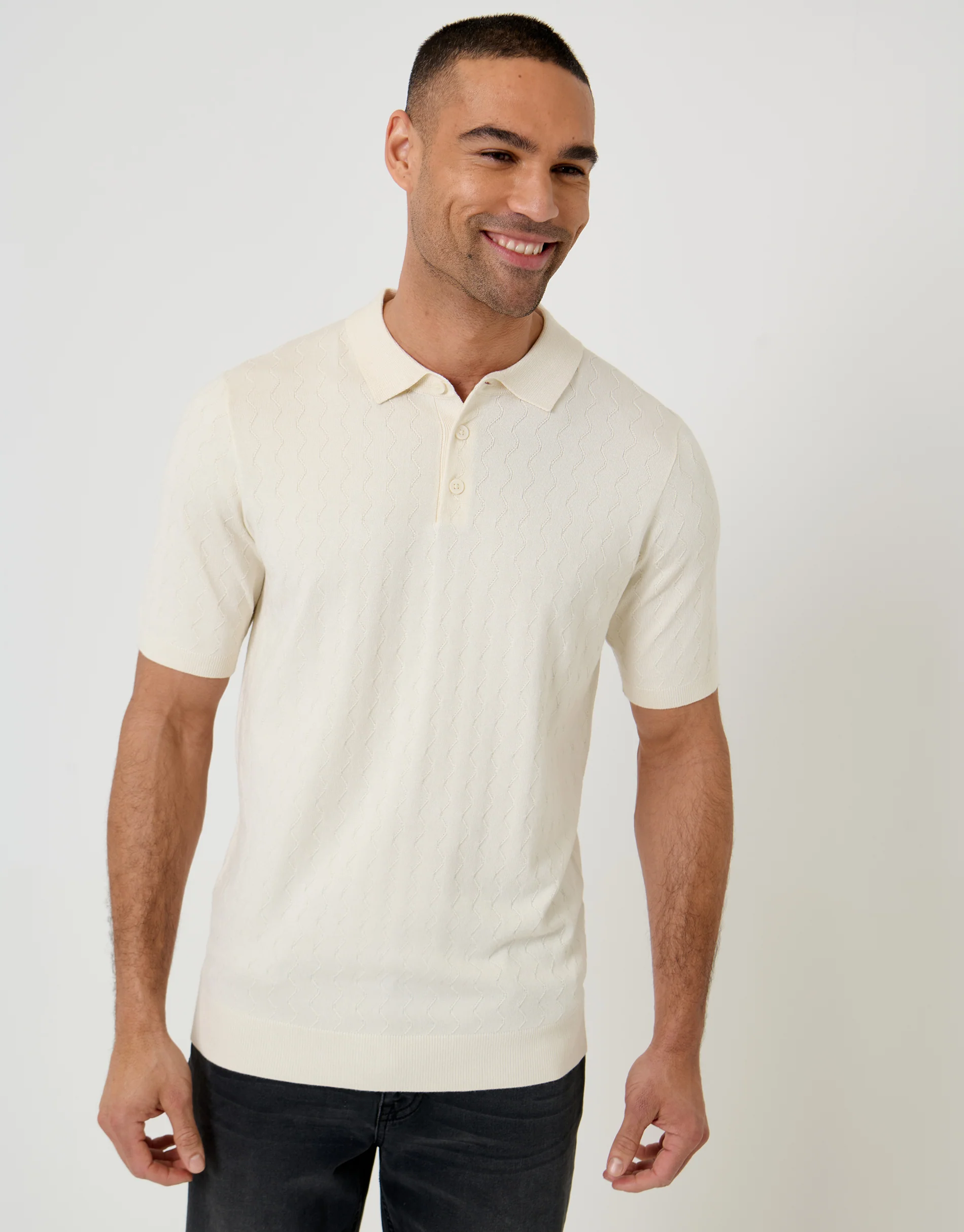 Zig Zag Stitch Knitted Polo in Ecru