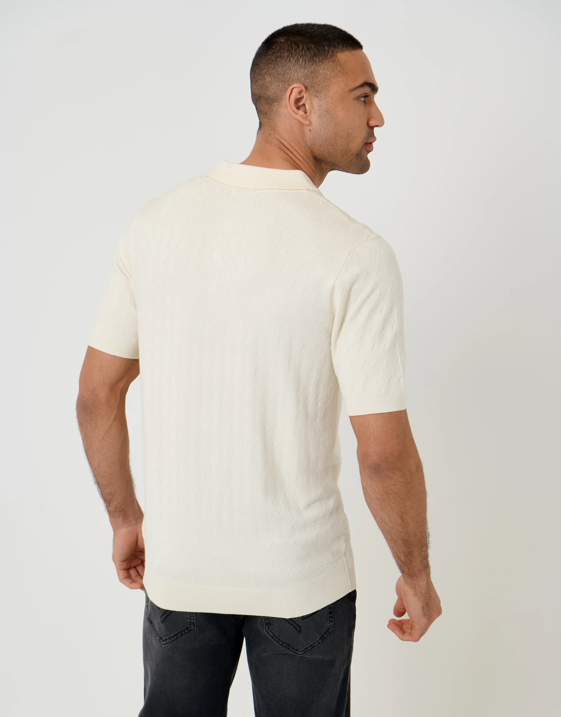 Zig Zag Stitch Knitted Polo in Ecru - Image 2