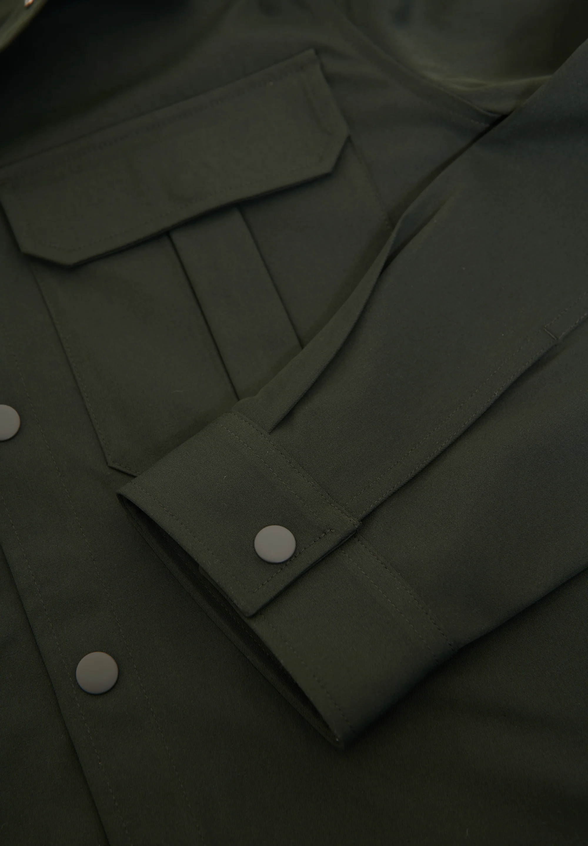 Cargo Pocket Shacket in Forest Green - Image 6