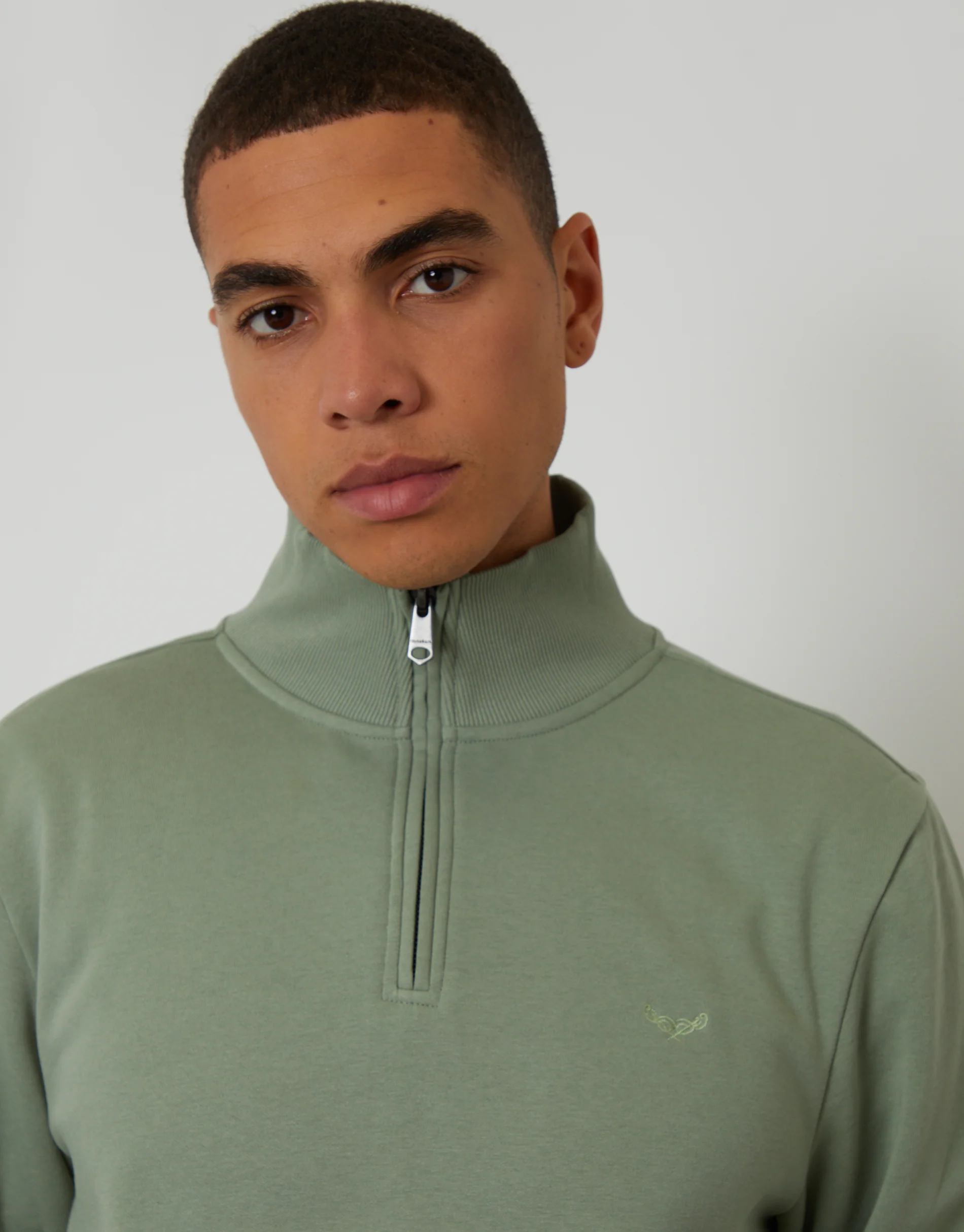 Quarter Zip Sweatshirt in Green - Image 4