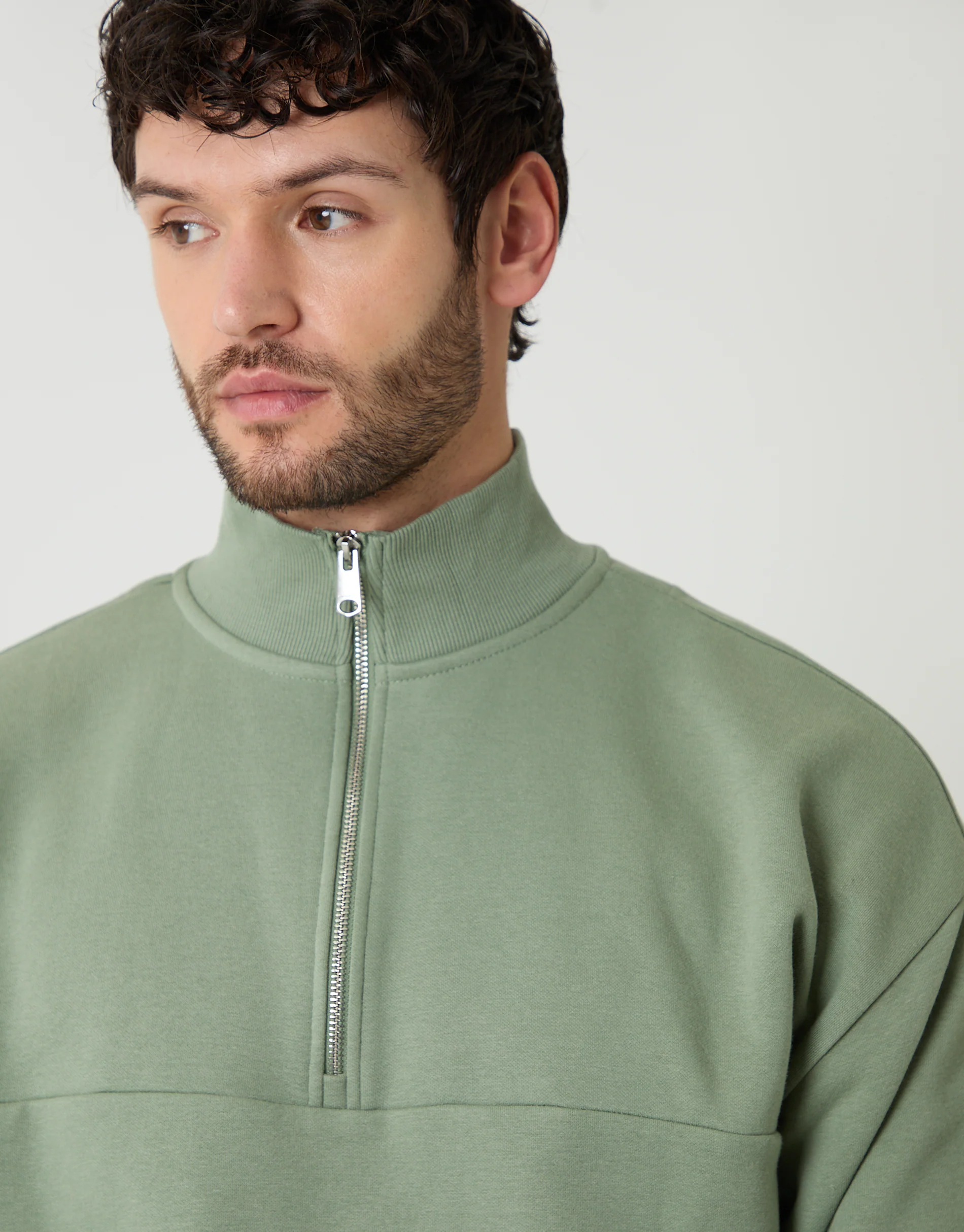 Relaxed Fit Half Zip Sweatshirt in Green - Image 4