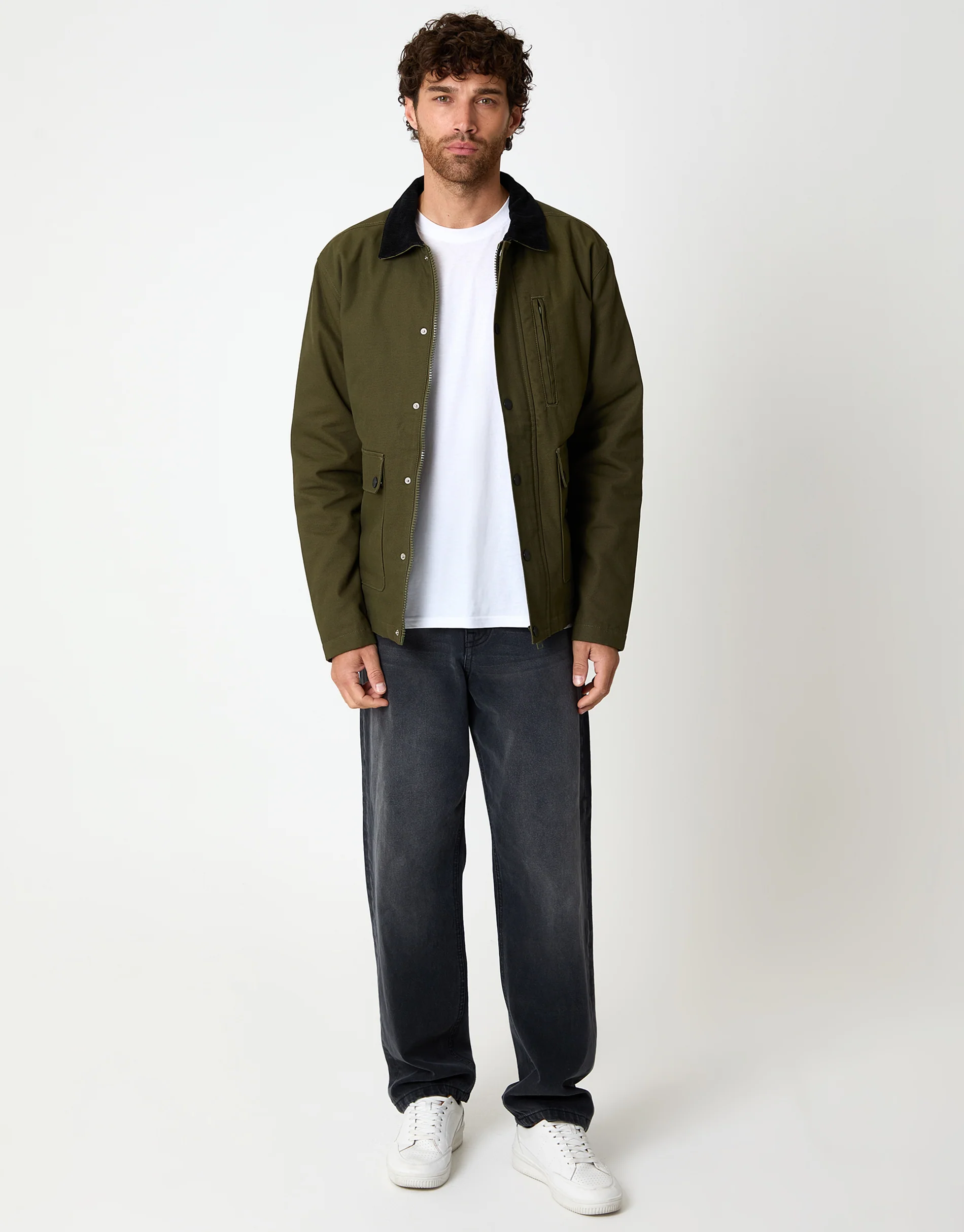 Collared Lightweight Jacket in Khaki Green - Image 3