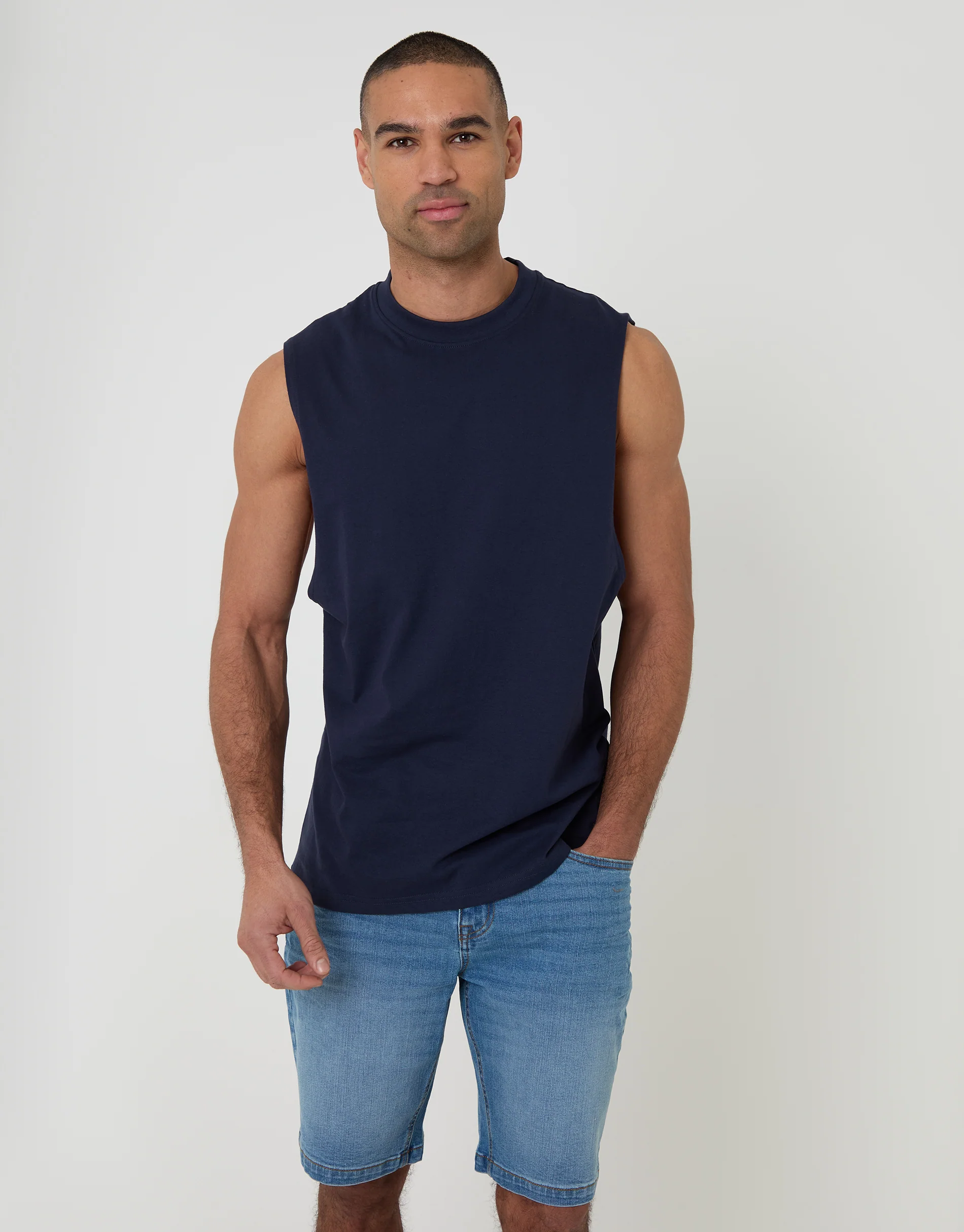 Denim Shorts in Light Wash - Image 3