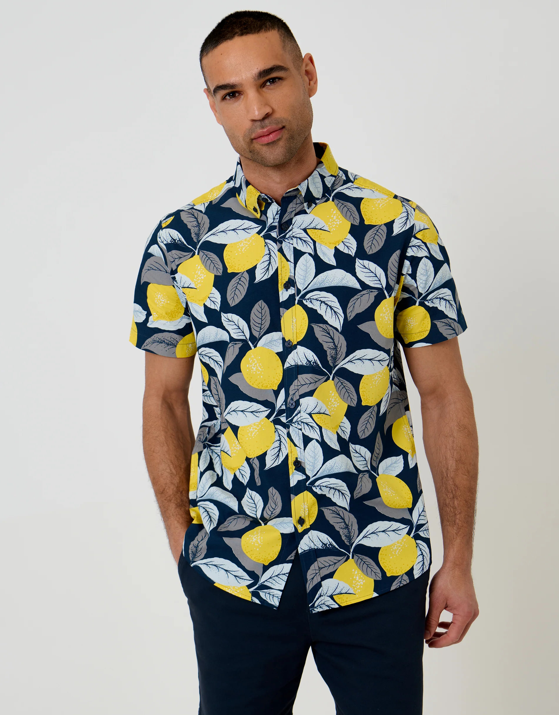 Lemon Print Cotton Poplin Short Sleeve Shirt in Navy