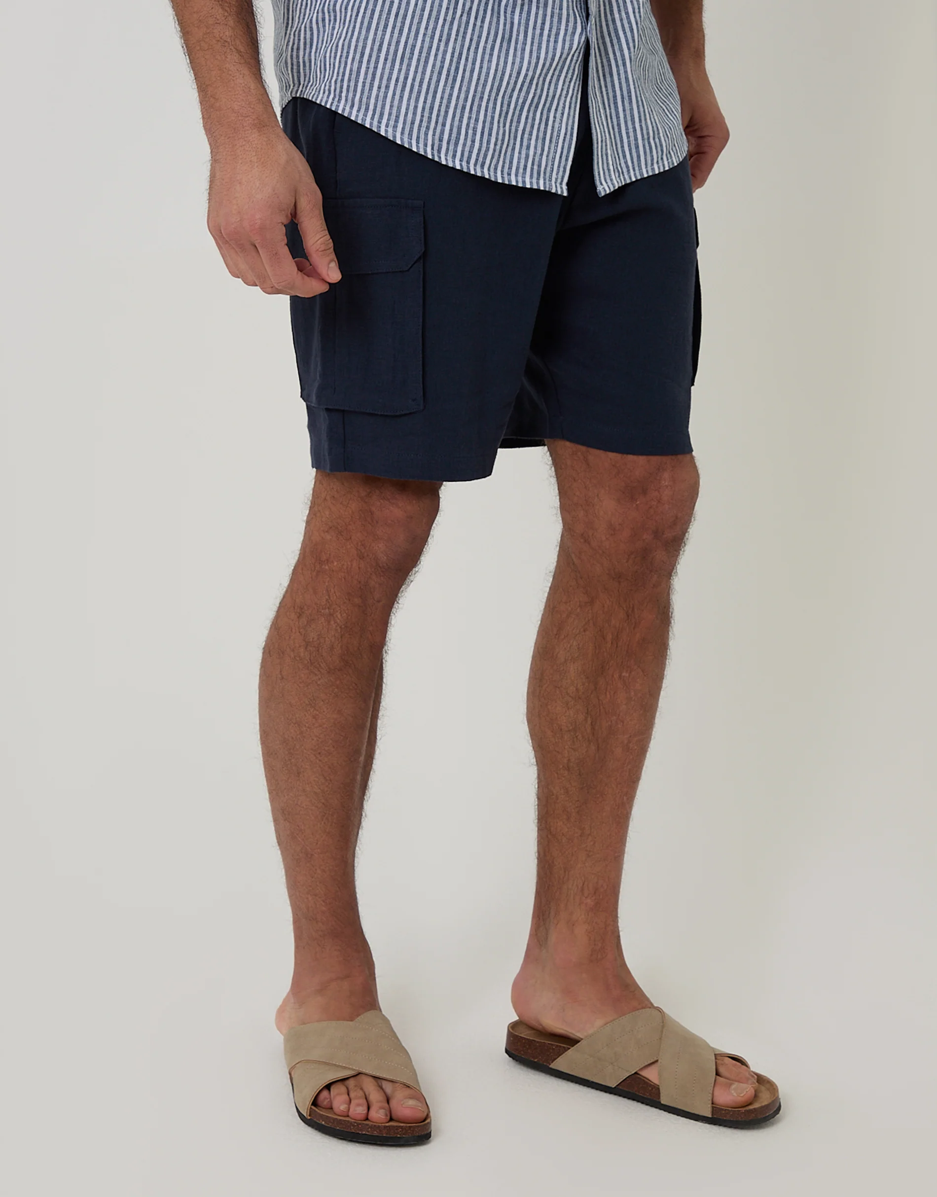 Linen Blend Cargo Shorts in Navy - Image 2