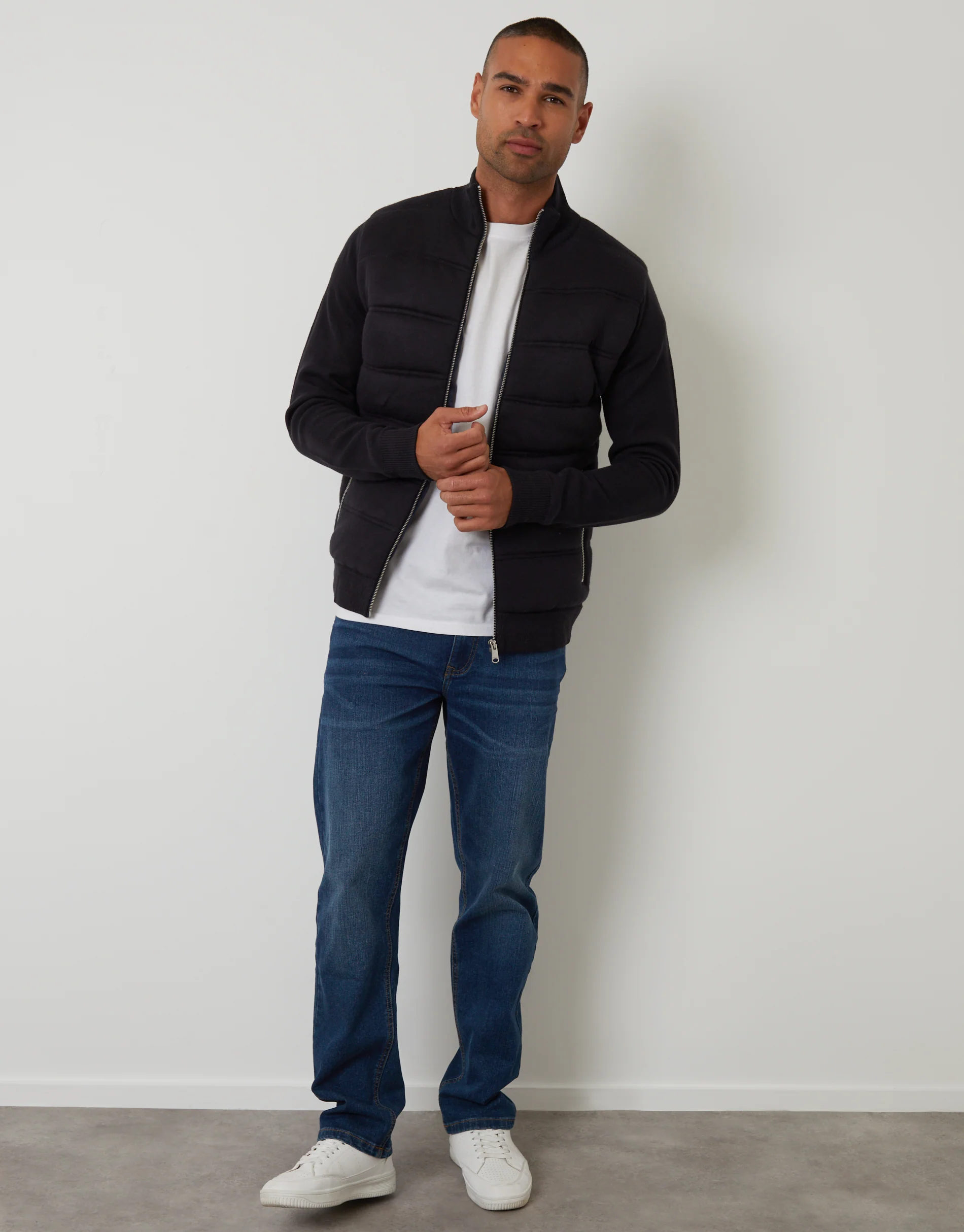 Quilted Zip Up Knitted Jacket in Navy - Image 3
