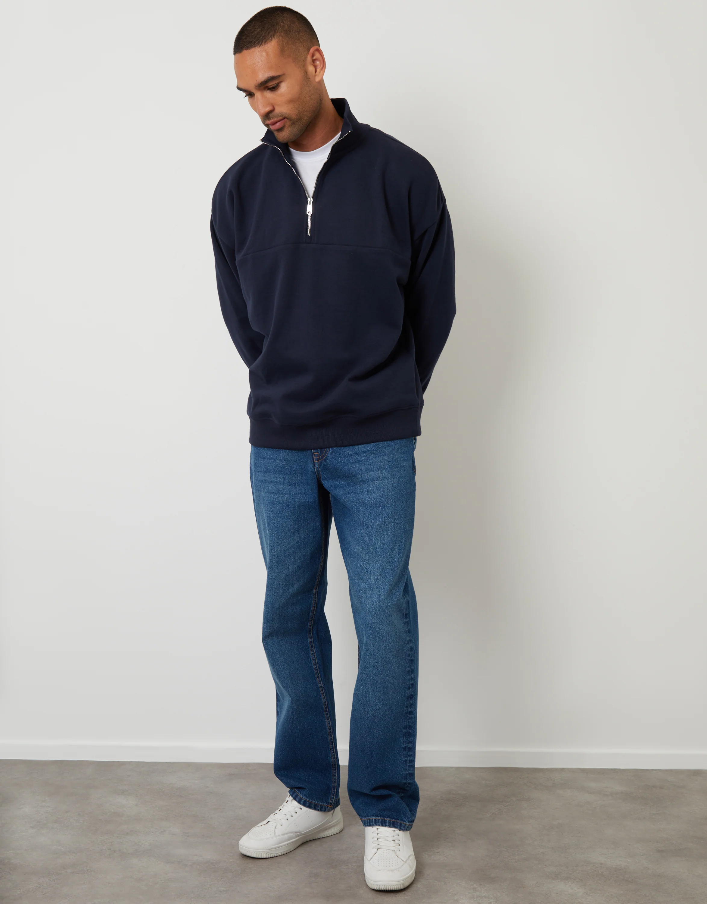 Relaxed Fit Half Zip Sweatshirt in Navy - Image 3